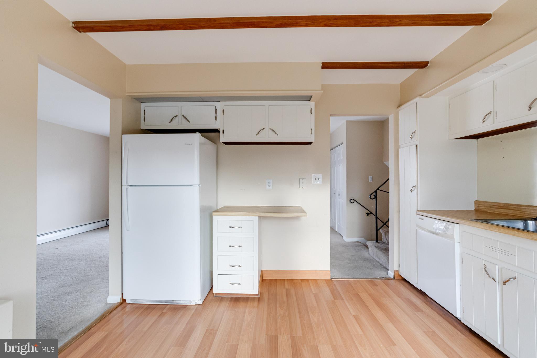 MAPLE RIDGE - Residential