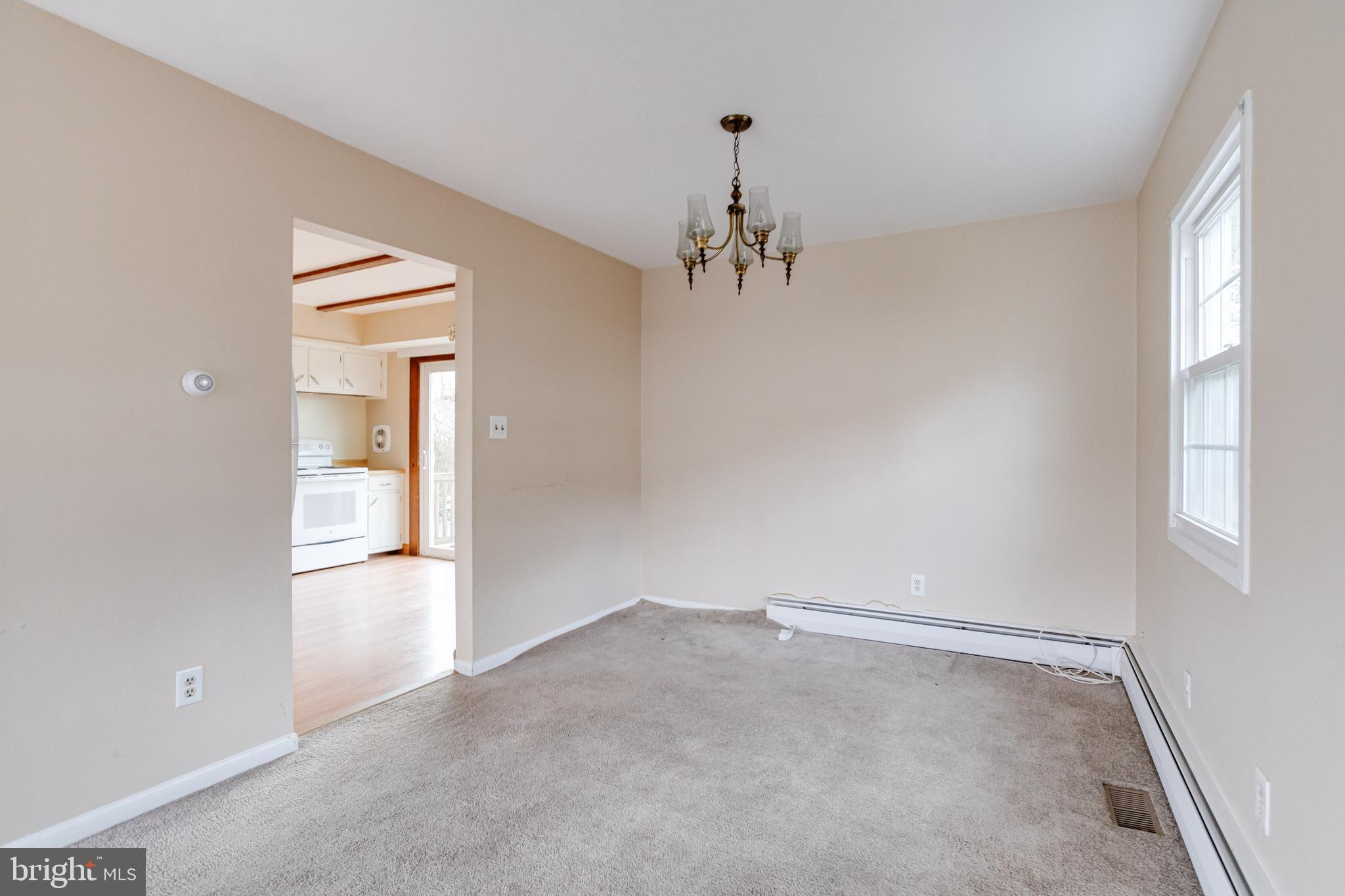 MAPLE RIDGE - Residential