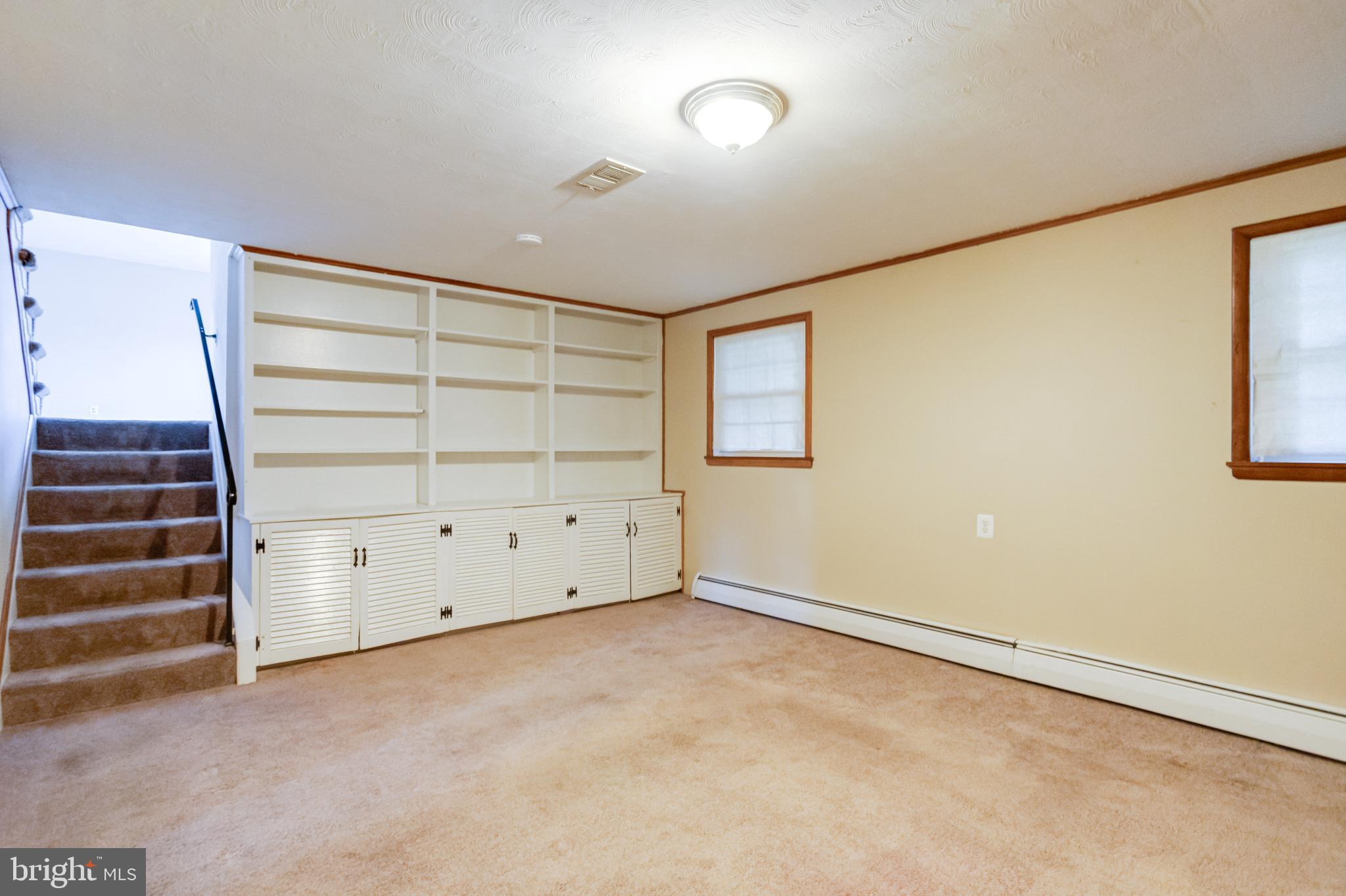 MAPLE RIDGE - Residential