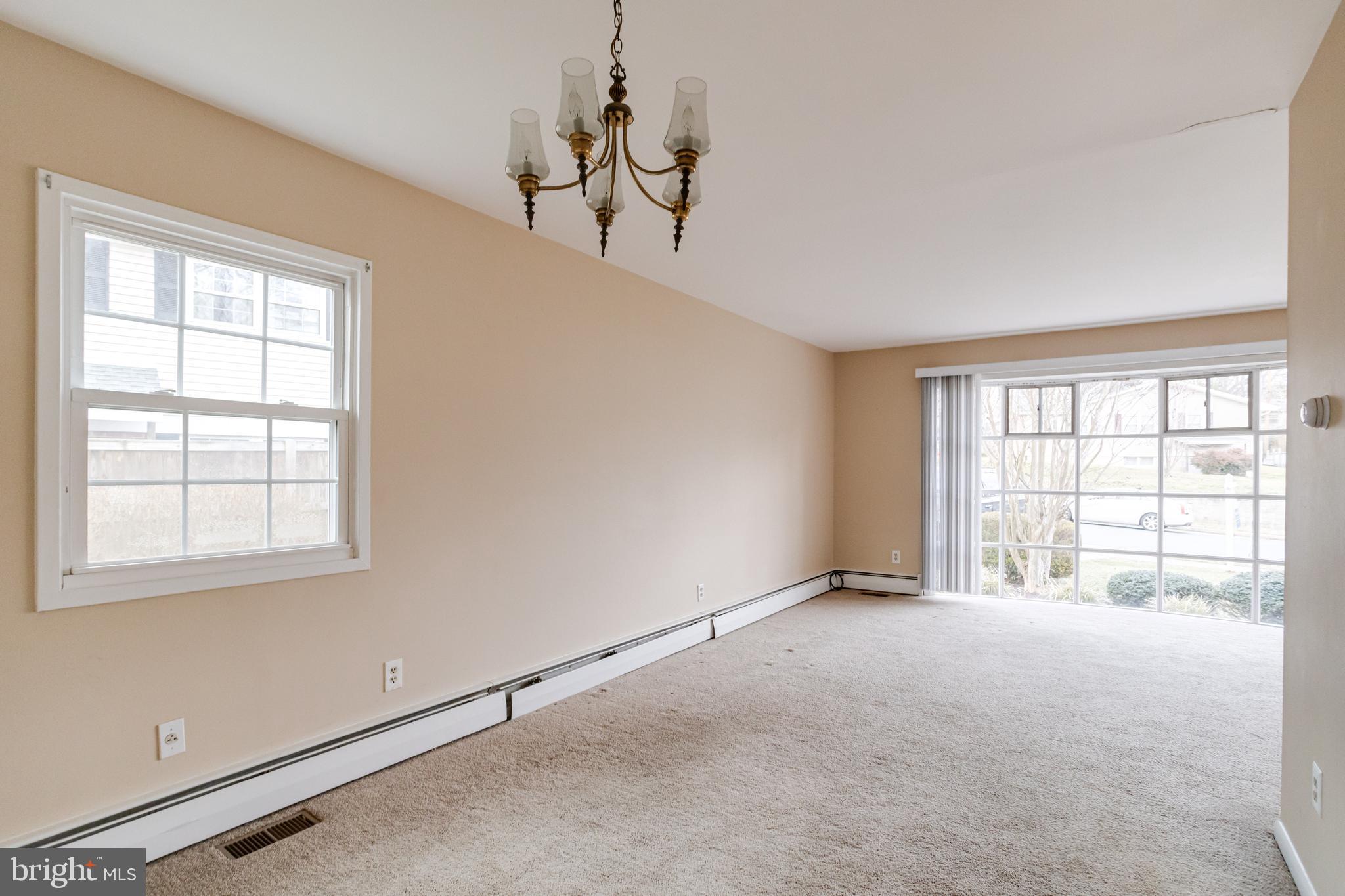 MAPLE RIDGE - Residential