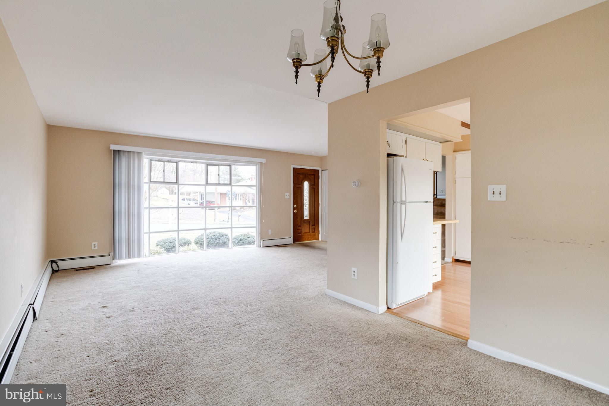 MAPLE RIDGE - Residential