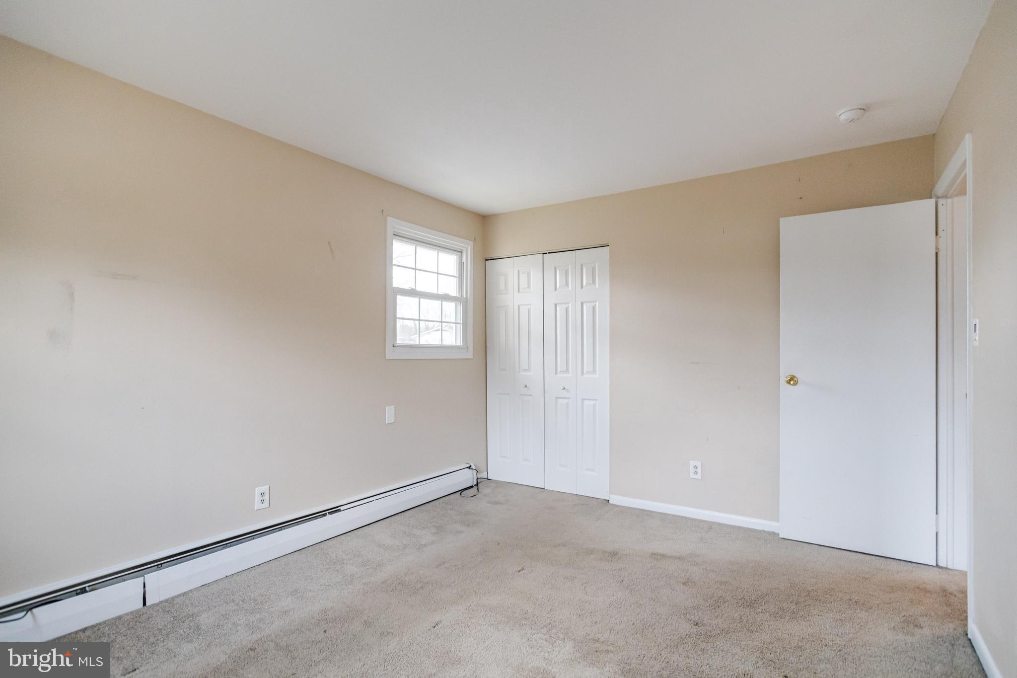 MAPLE RIDGE - Residential