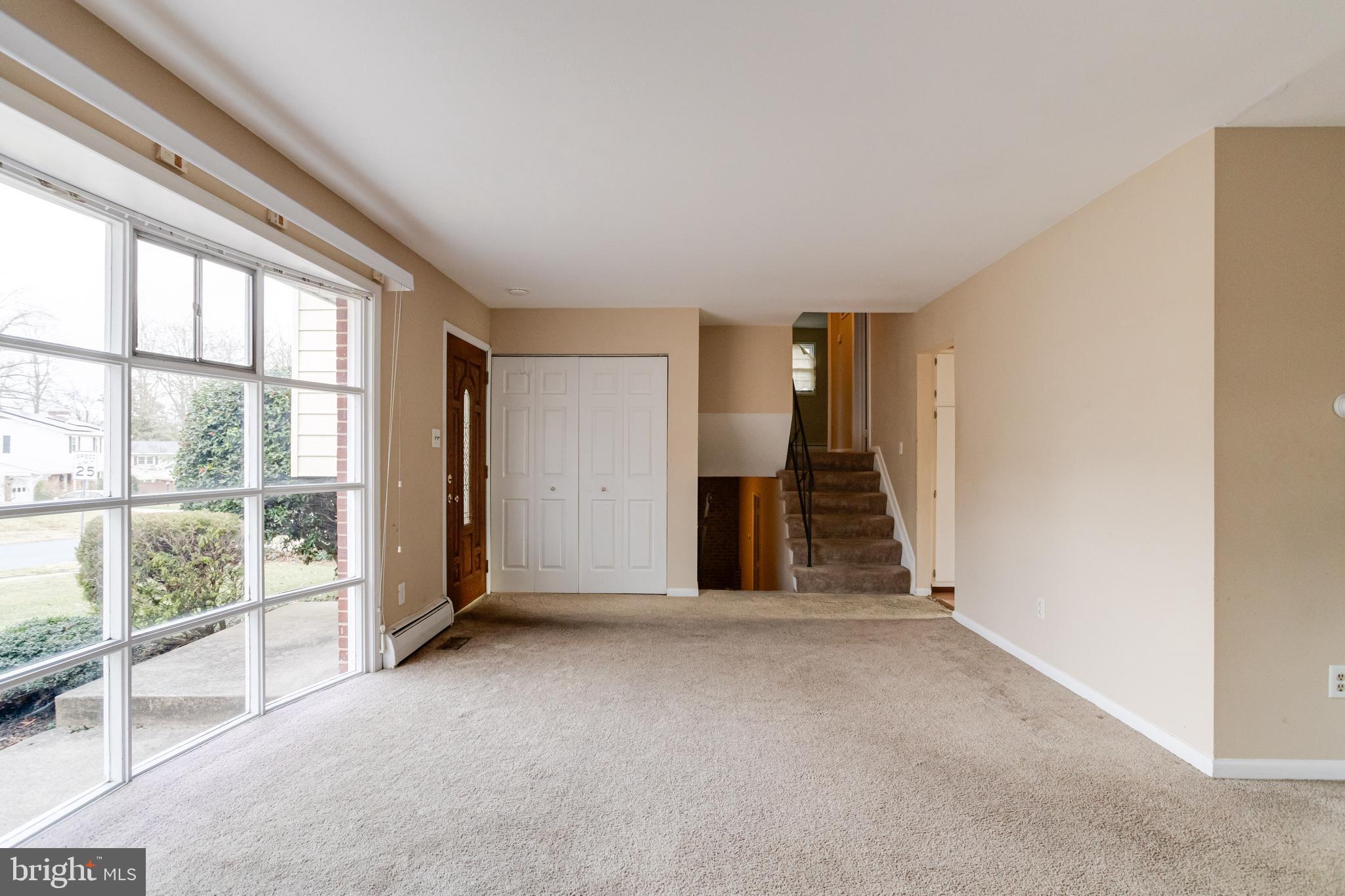 MAPLE RIDGE - Residential