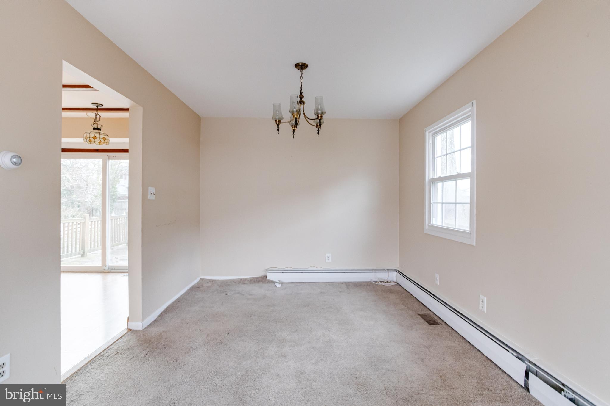 MAPLE RIDGE - Residential