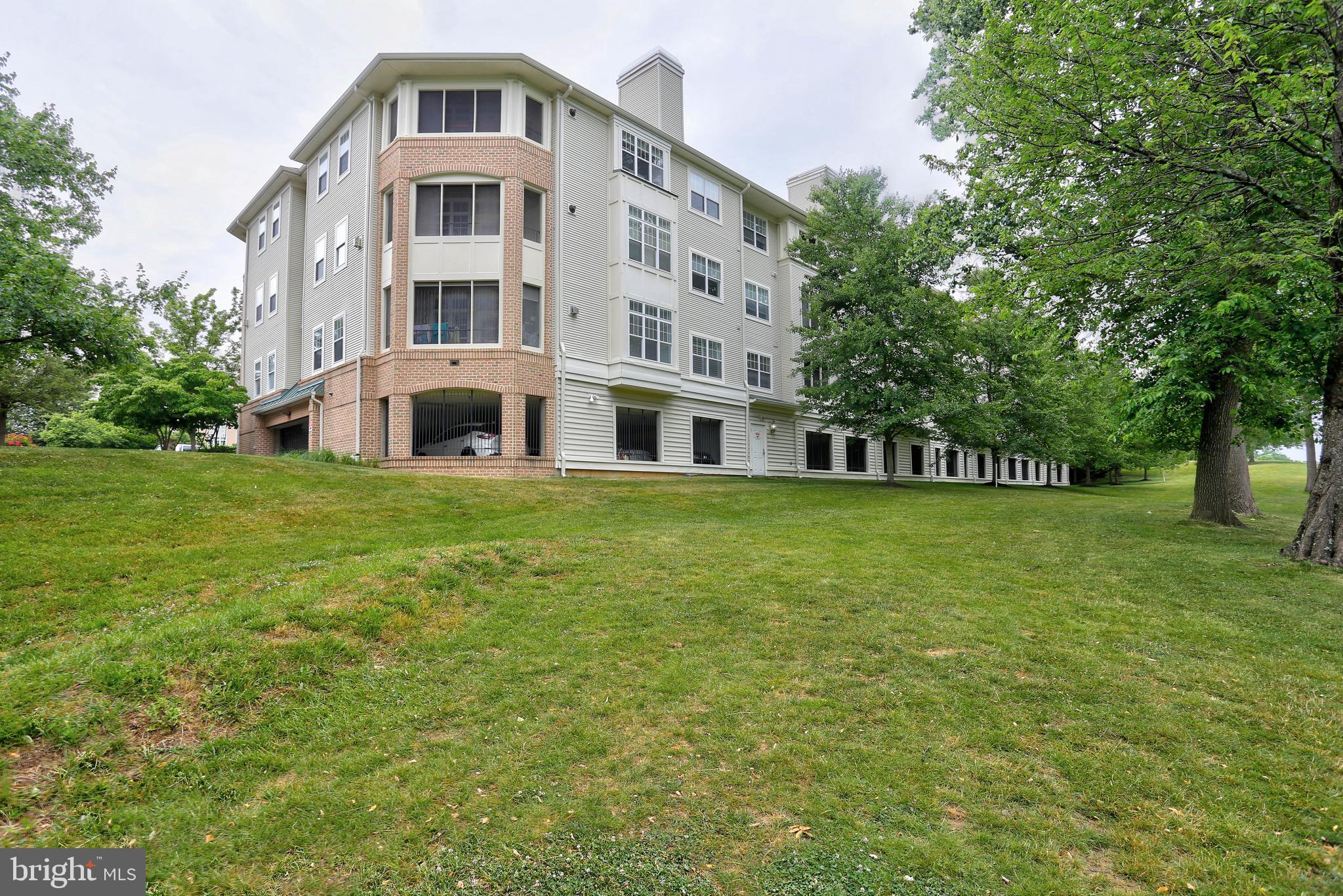 WAVERLY WOODS - Residential