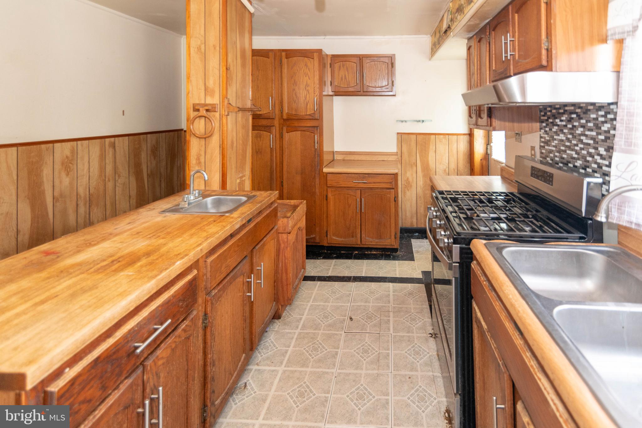 FAIRMOUNT HEIGHTS - Residential