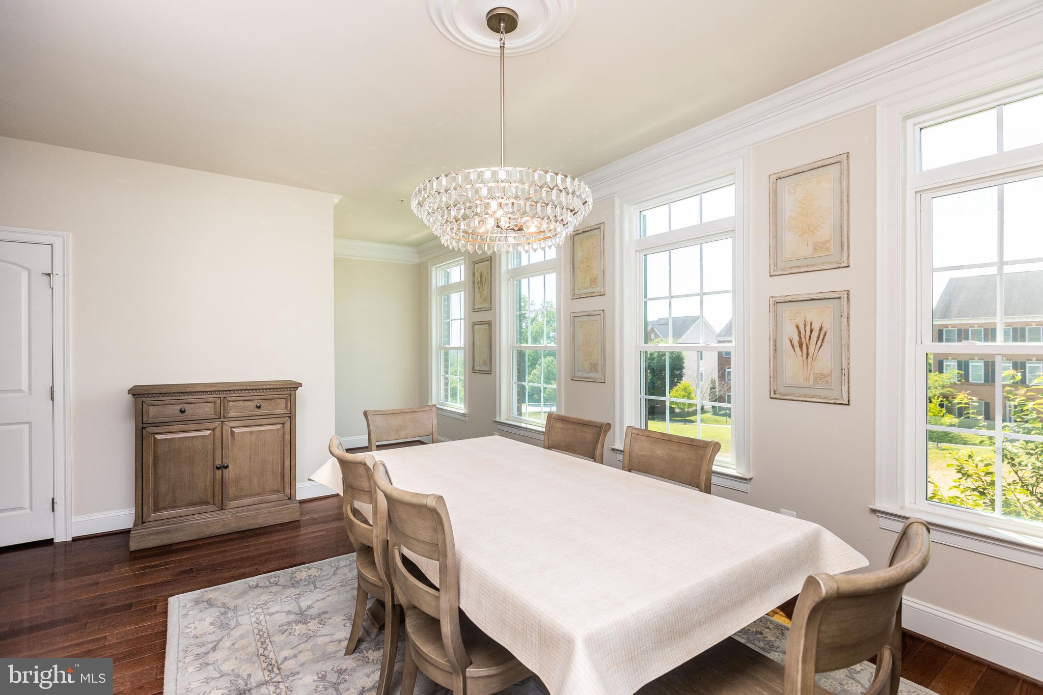 MEADOWVALE - Residential