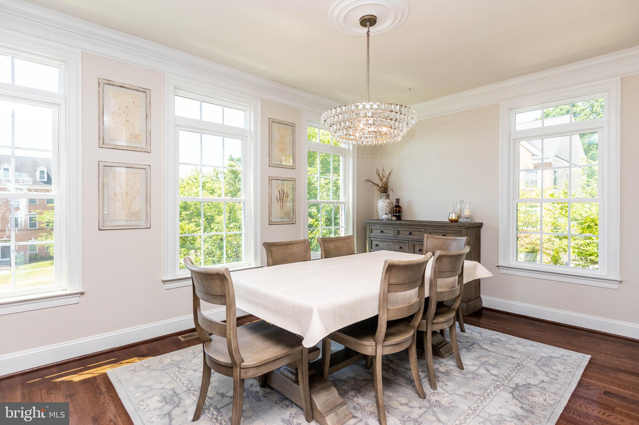 MEADOWVALE - Residential