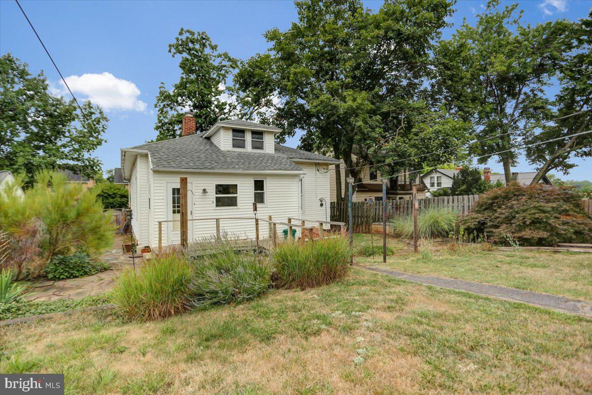 NORTH END - Residential