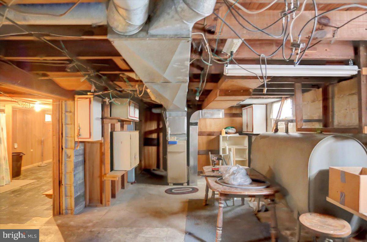 NORTH END - Residential