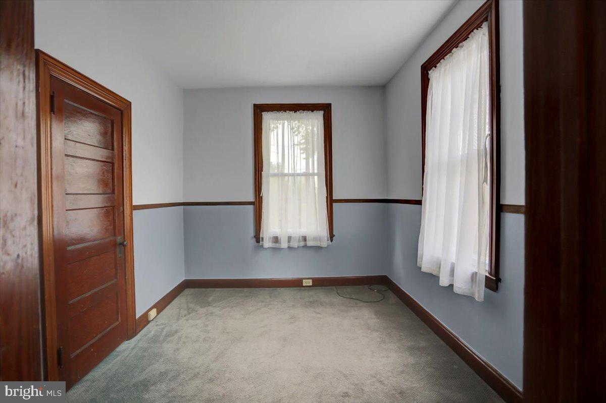 NORTH END - Residential