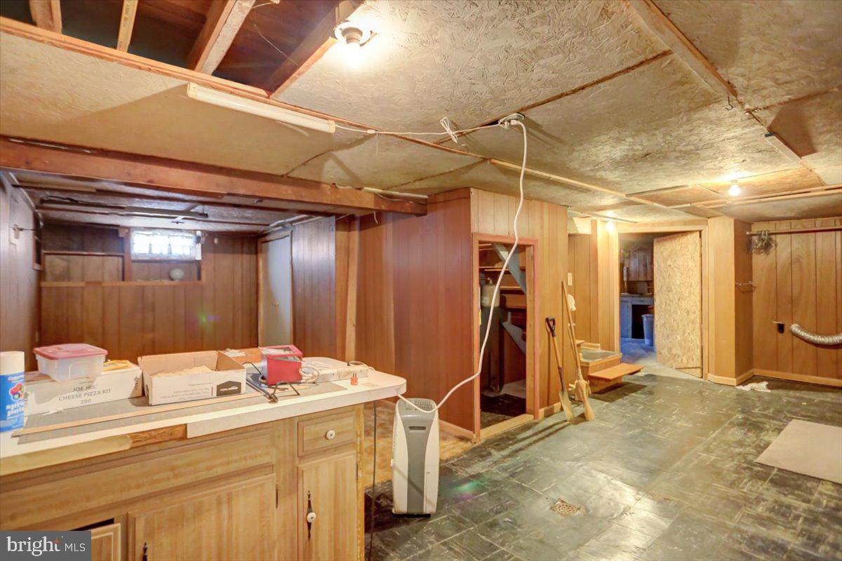 NORTH END - Residential