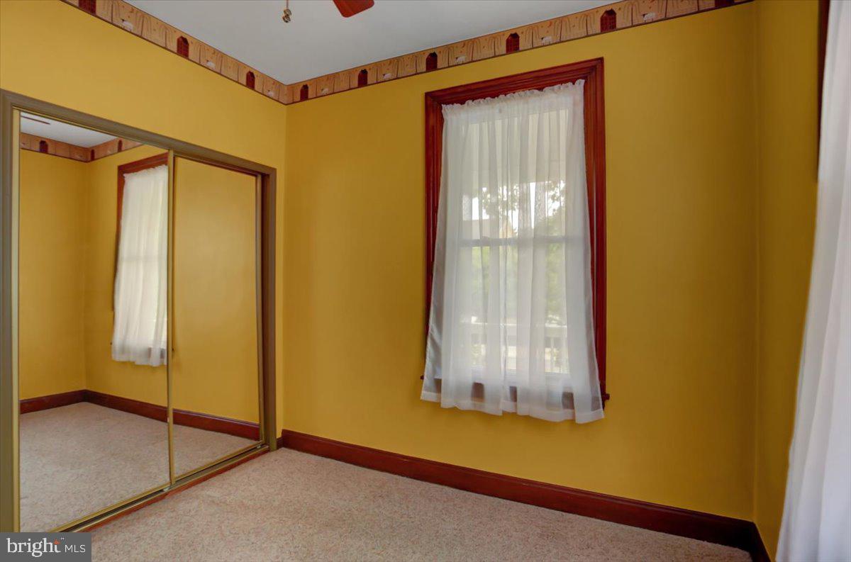 NORTH END - Residential