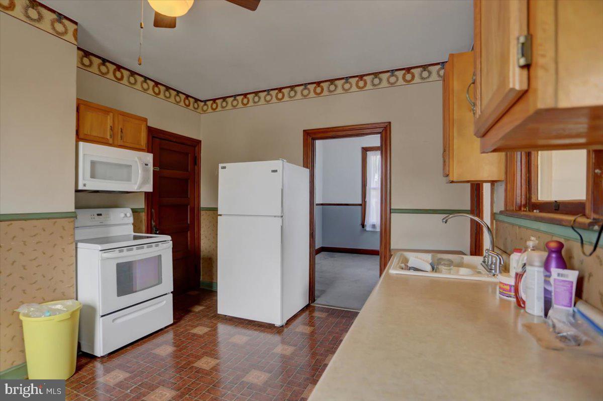 NORTH END - Residential