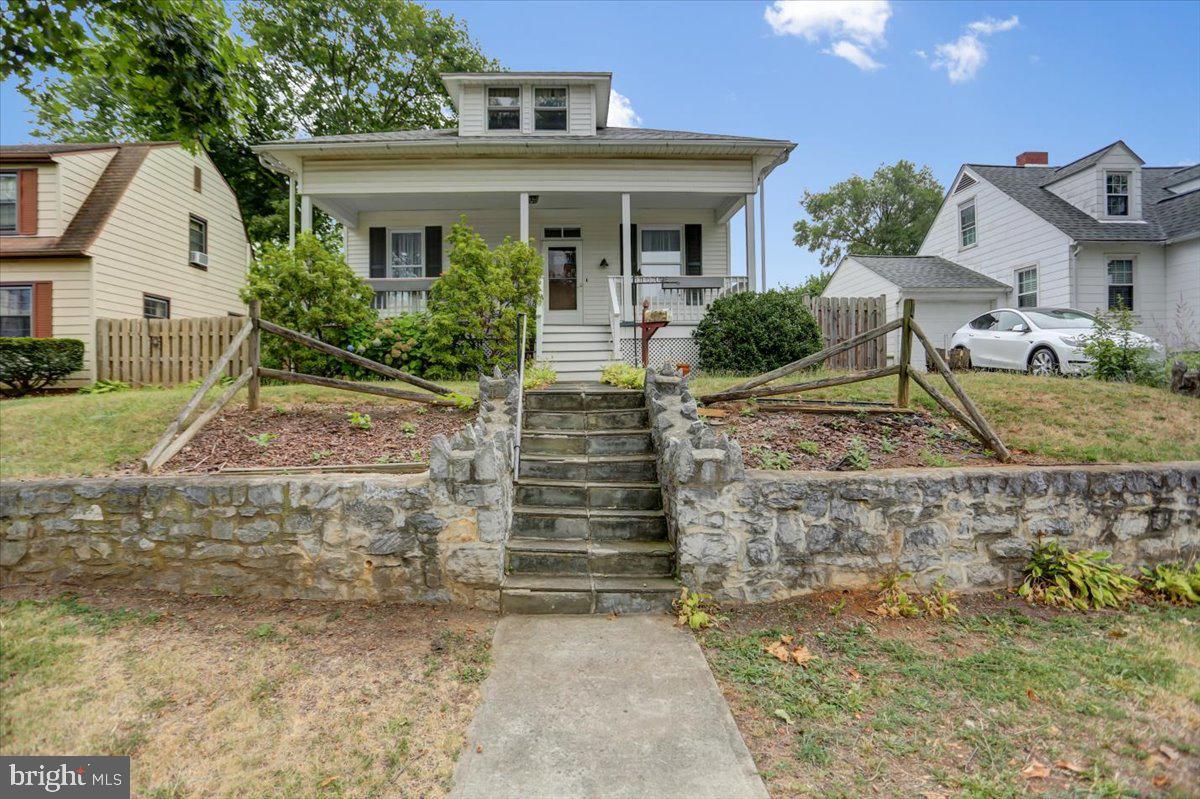 NORTH END - Residential