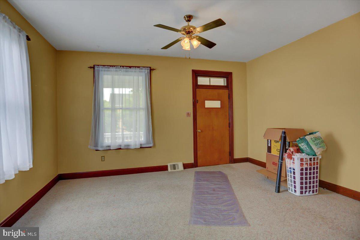 NORTH END - Residential