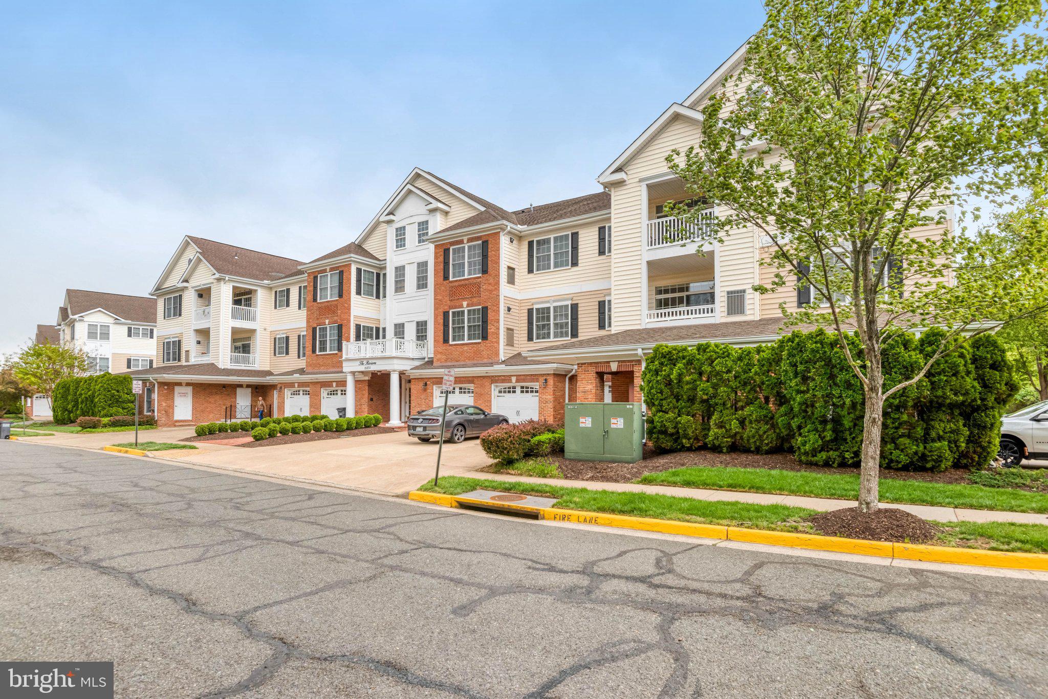 REGENCY AT DOMINION VALLEY - Residential