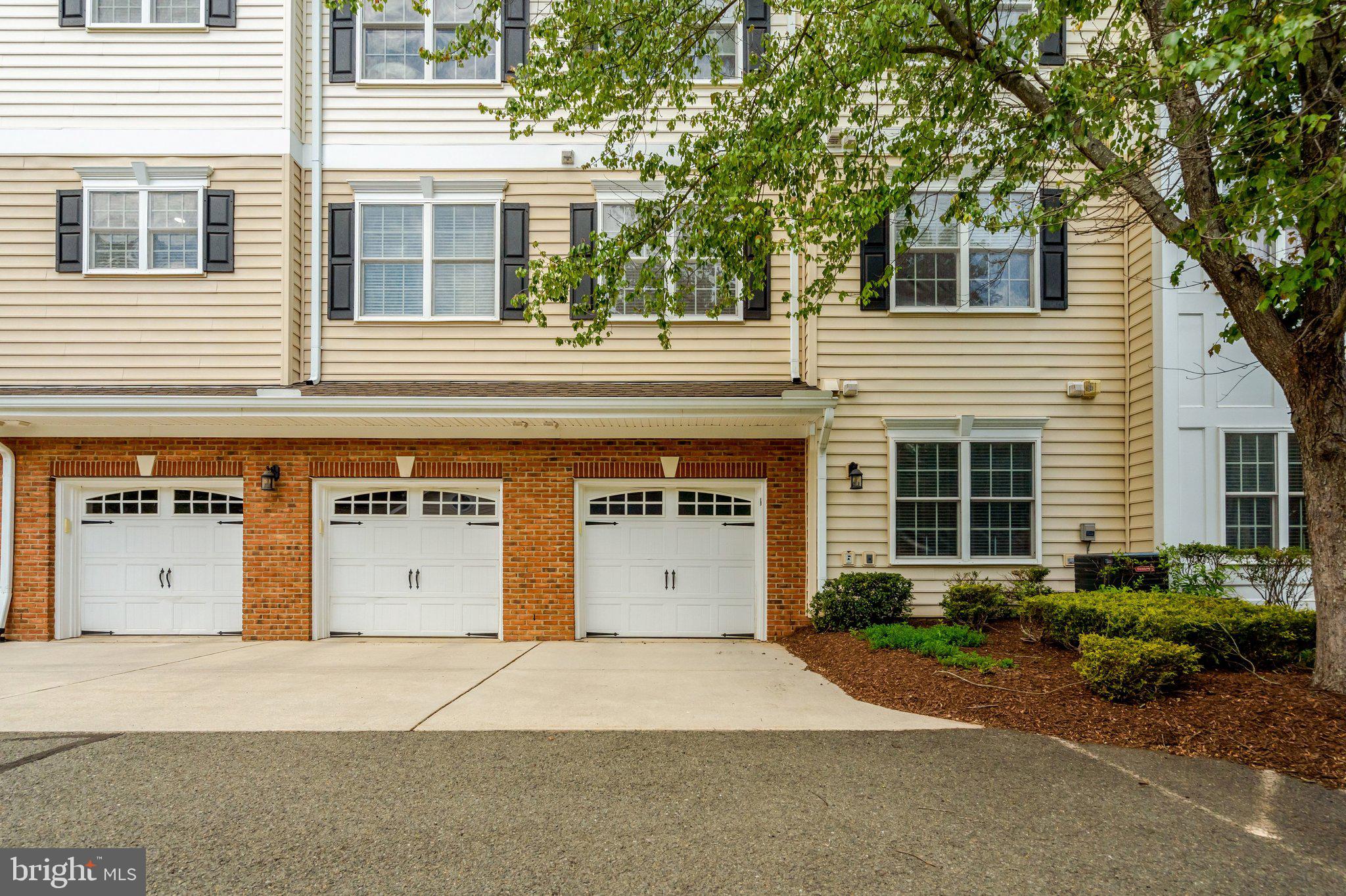 REGENCY AT DOMINION VALLEY - Residential