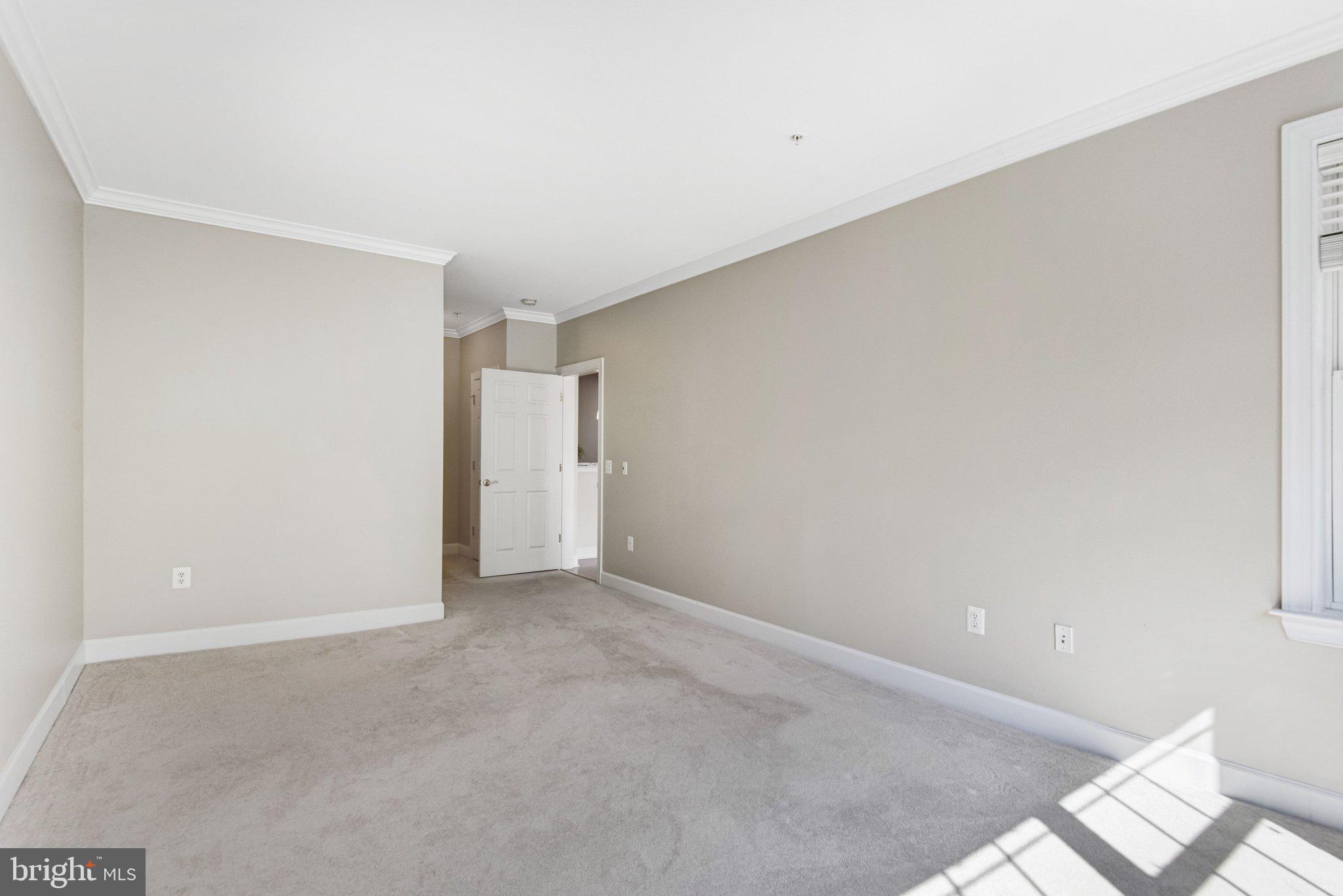 REGENCY AT DOMINION VALLEY - Residential