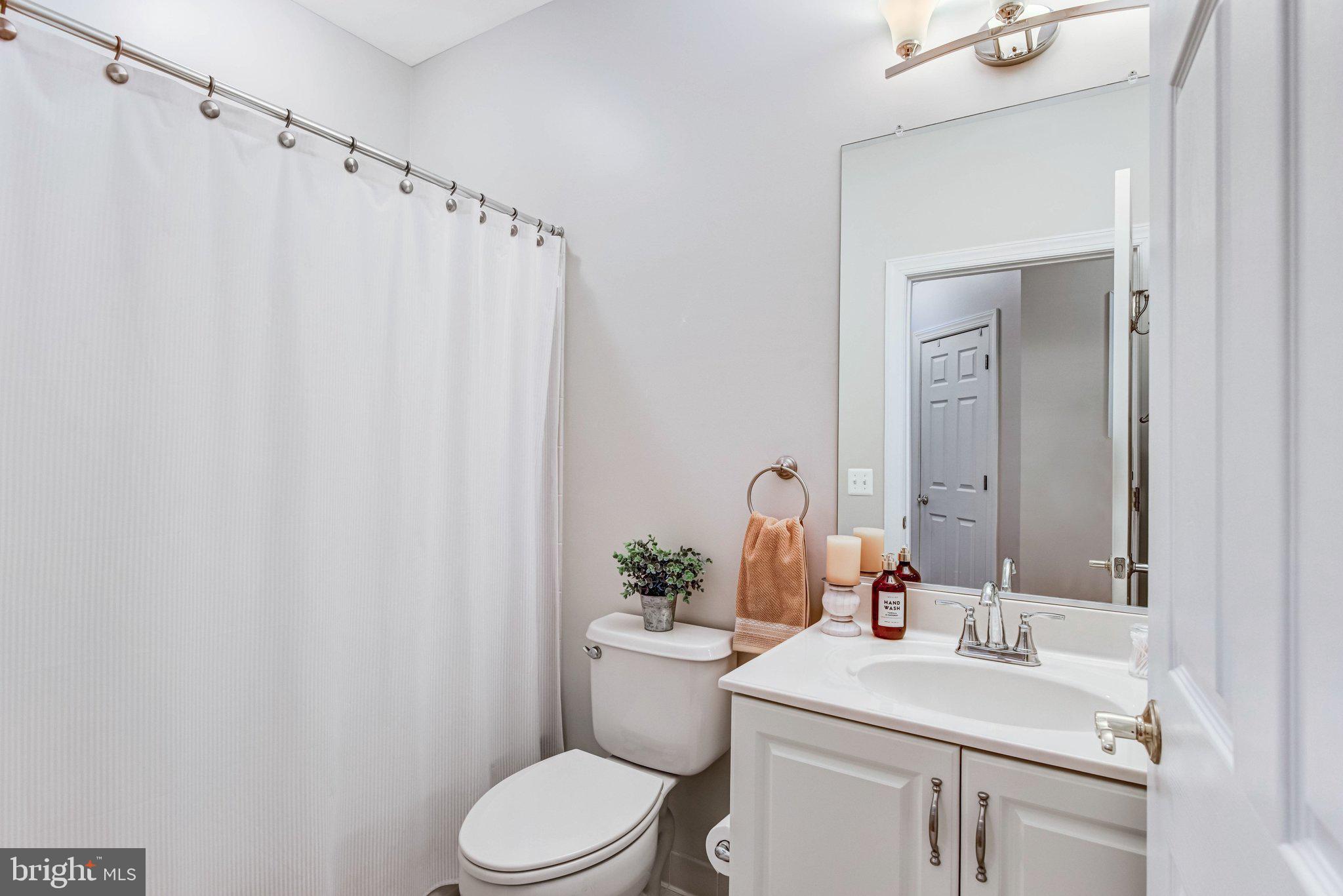 REGENCY AT DOMINION VALLEY - Residential