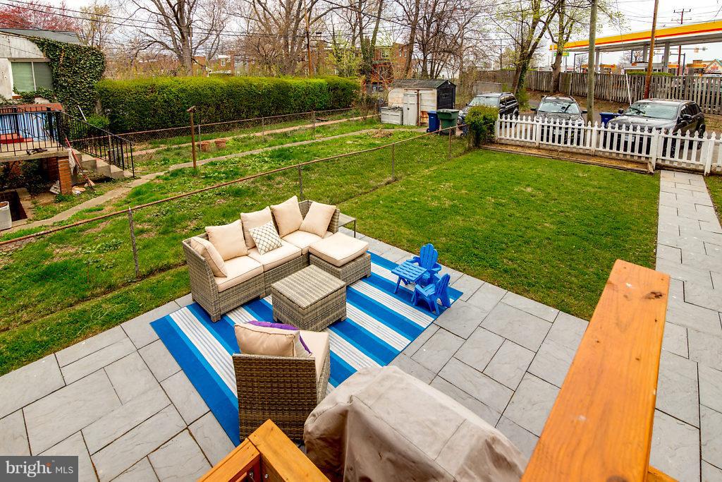 LYNHAVEN - Residential Lease