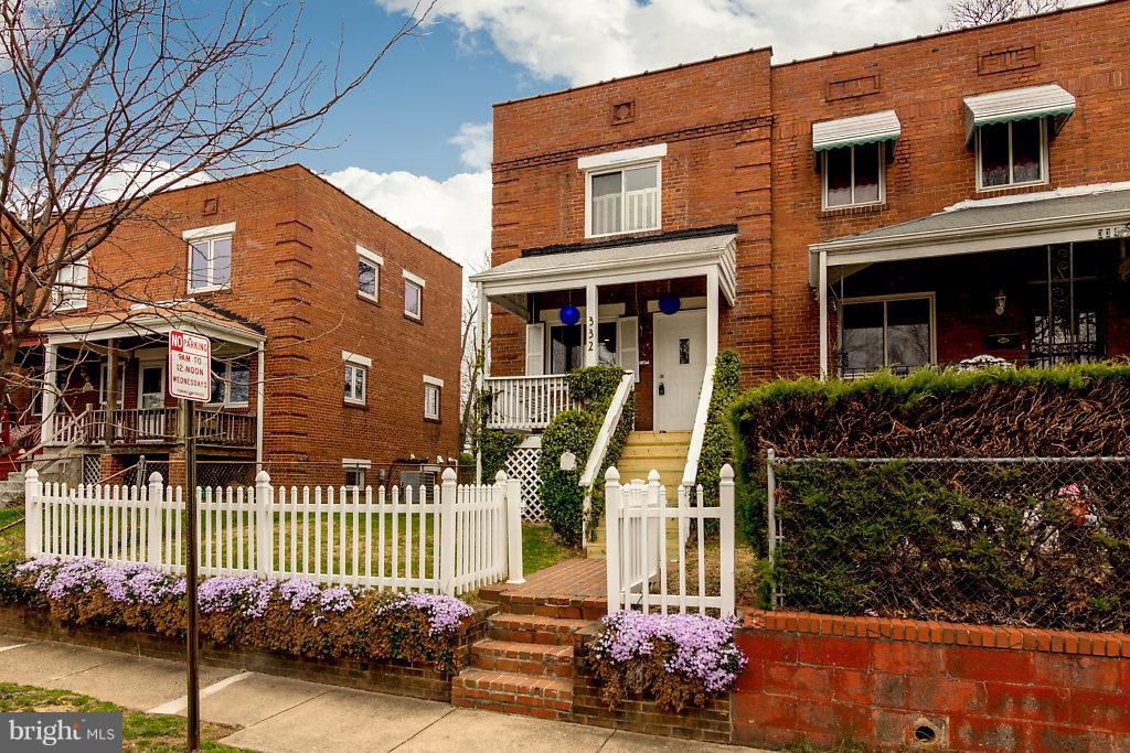 LYNHAVEN - Residential Lease