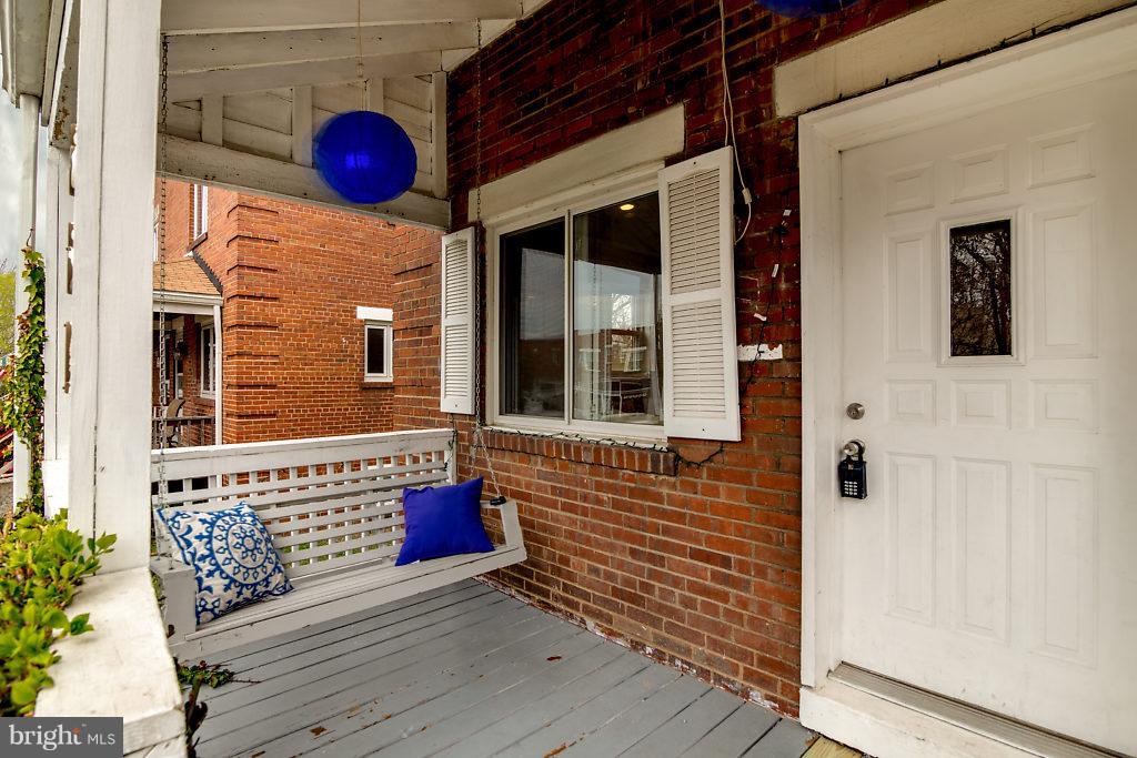 LYNHAVEN - Residential Lease