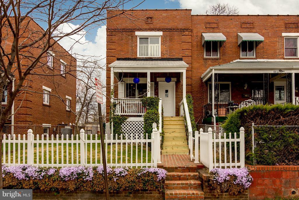 LYNHAVEN - Residential Lease