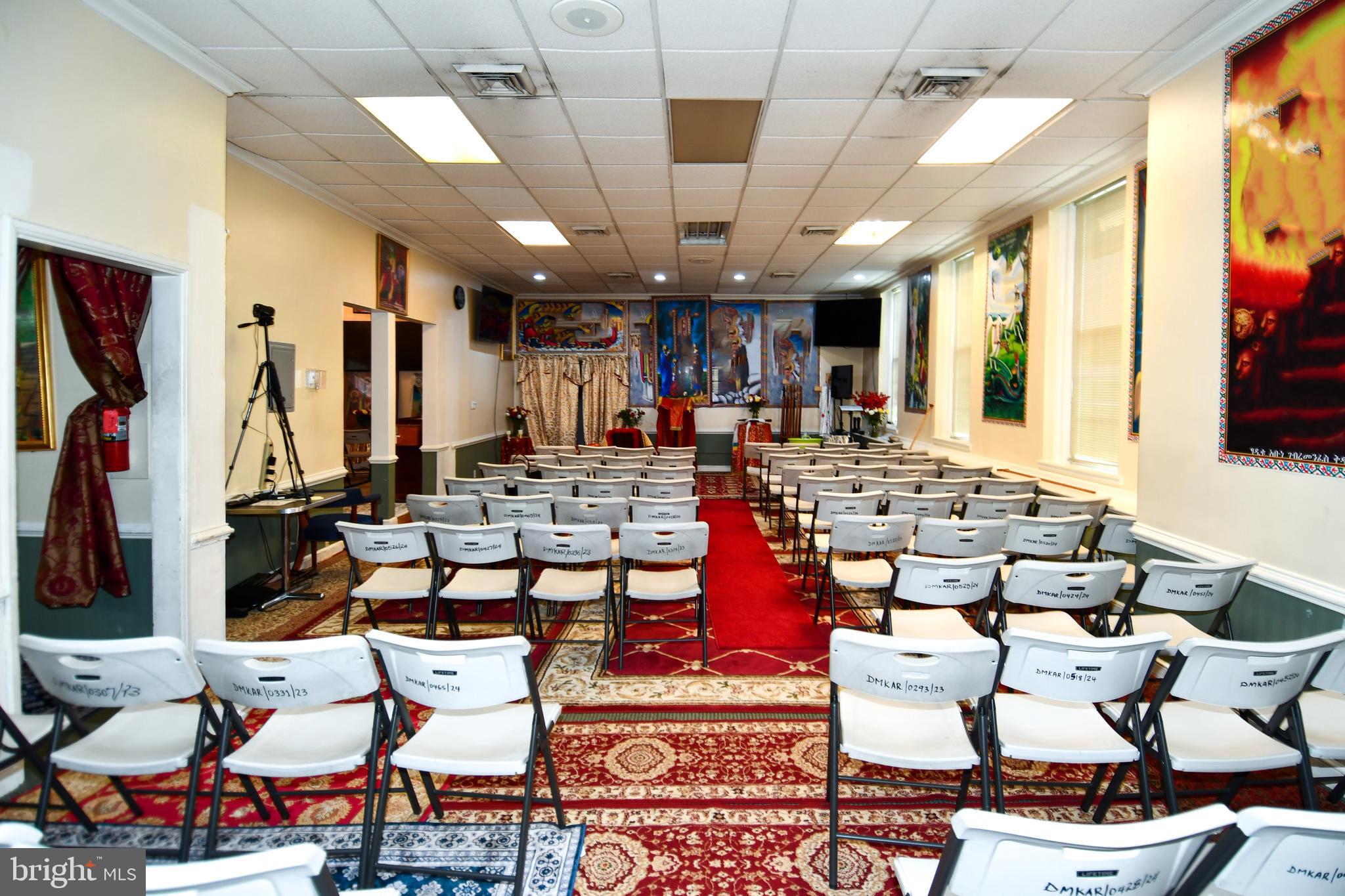 PENTAGON INDUSTRIAL CTR - Commercial Sale