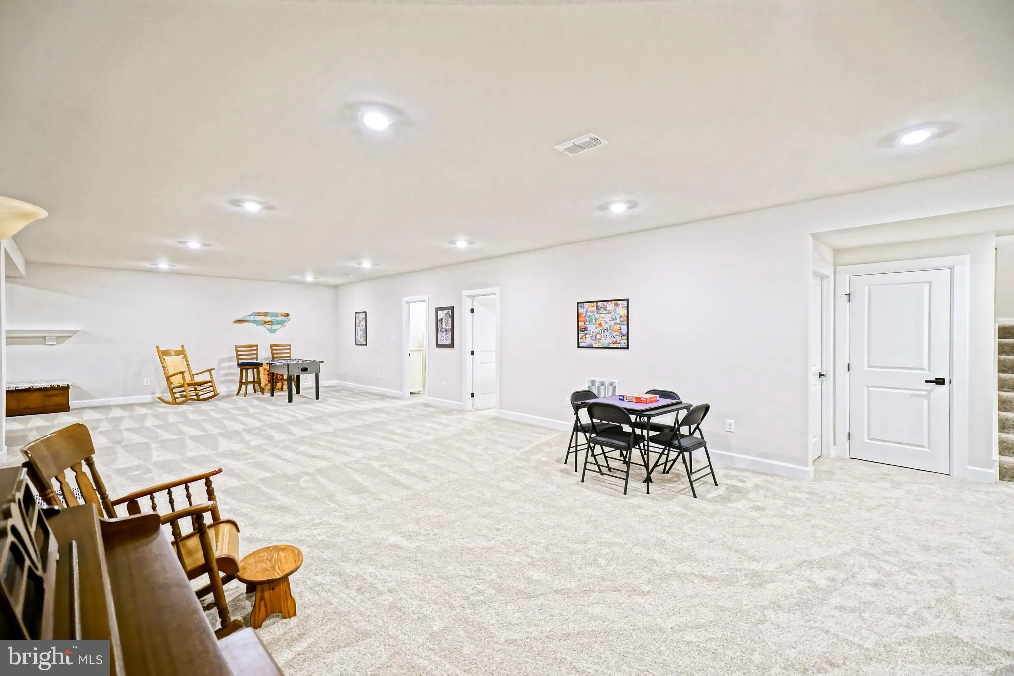 Rehoboth Beach, Delaware 19971, United States, 5 Bedrooms Bedrooms, ,5 BathroomsBathrooms,Residential,Pending,110544