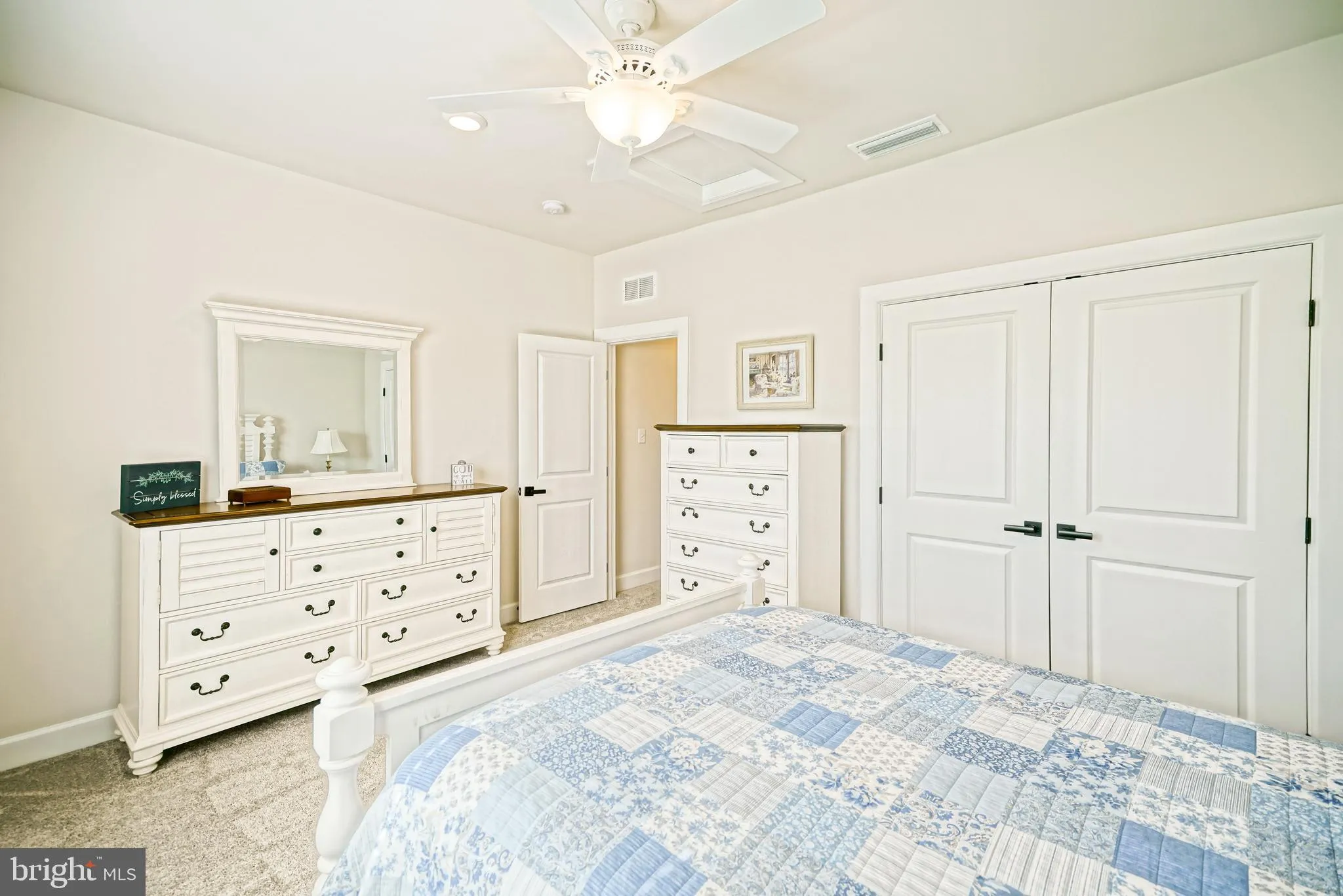 Rehoboth Beach, Delaware 19971, United States, 5 Bedrooms Bedrooms, ,5 BathroomsBathrooms,Residential,Pending,110544