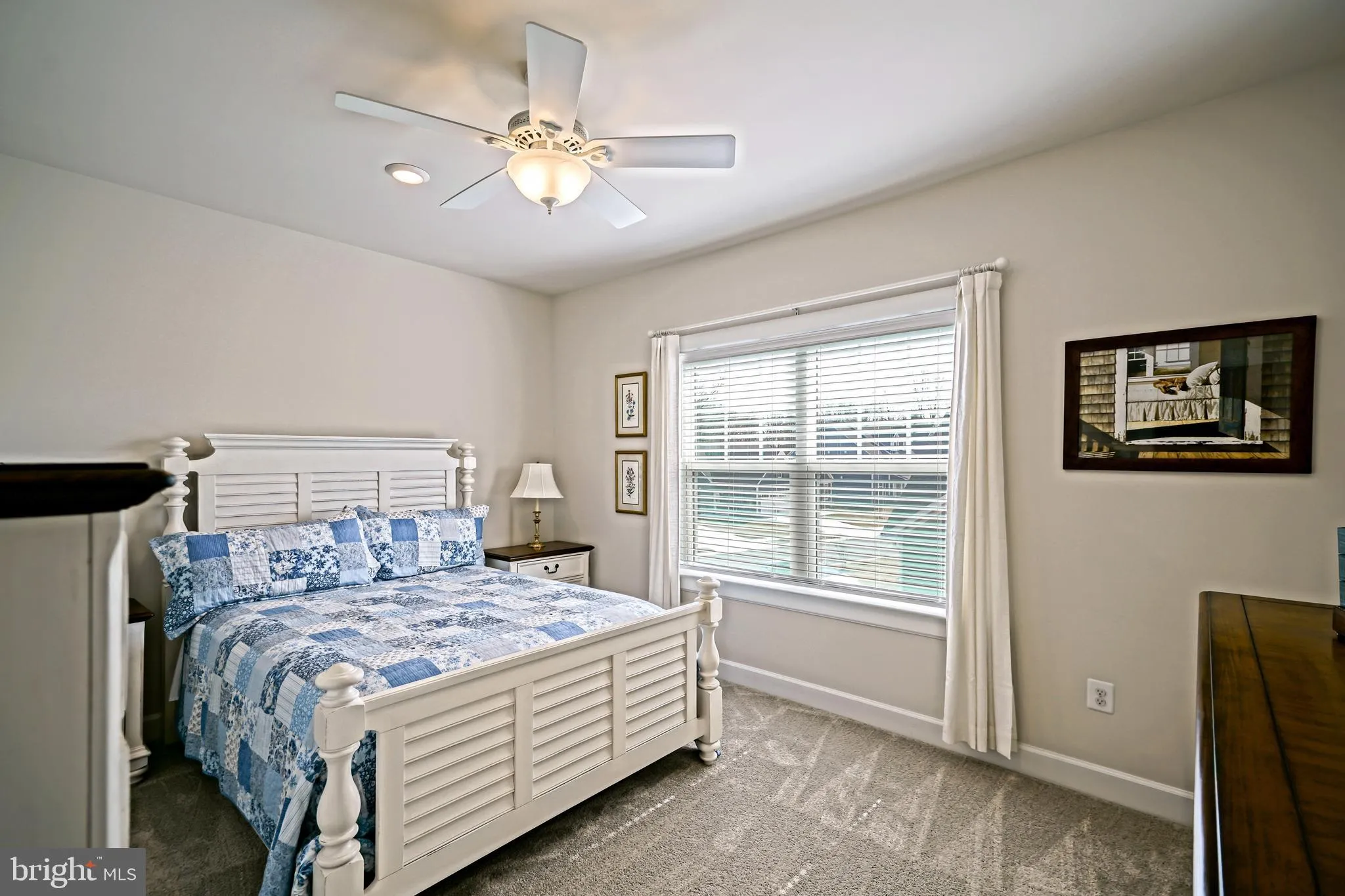 Rehoboth Beach, Delaware 19971, United States, 5 Bedrooms Bedrooms, ,5 BathroomsBathrooms,Residential,Pending,110544