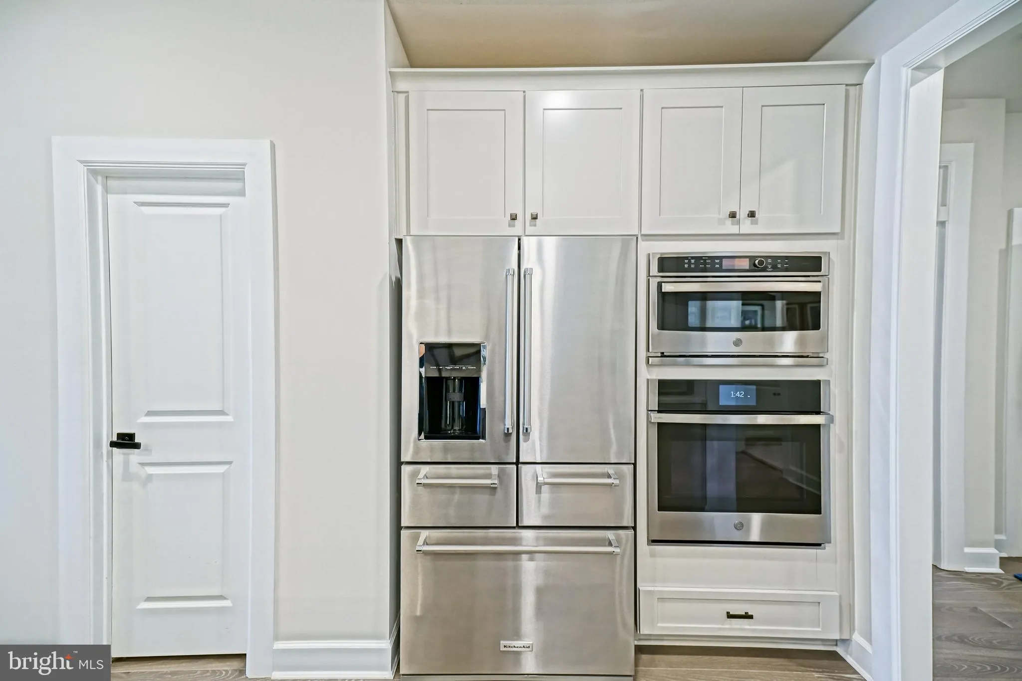 Rehoboth Beach, Delaware 19971, United States, 5 Bedrooms Bedrooms, ,5 BathroomsBathrooms,Residential,Pending,110544