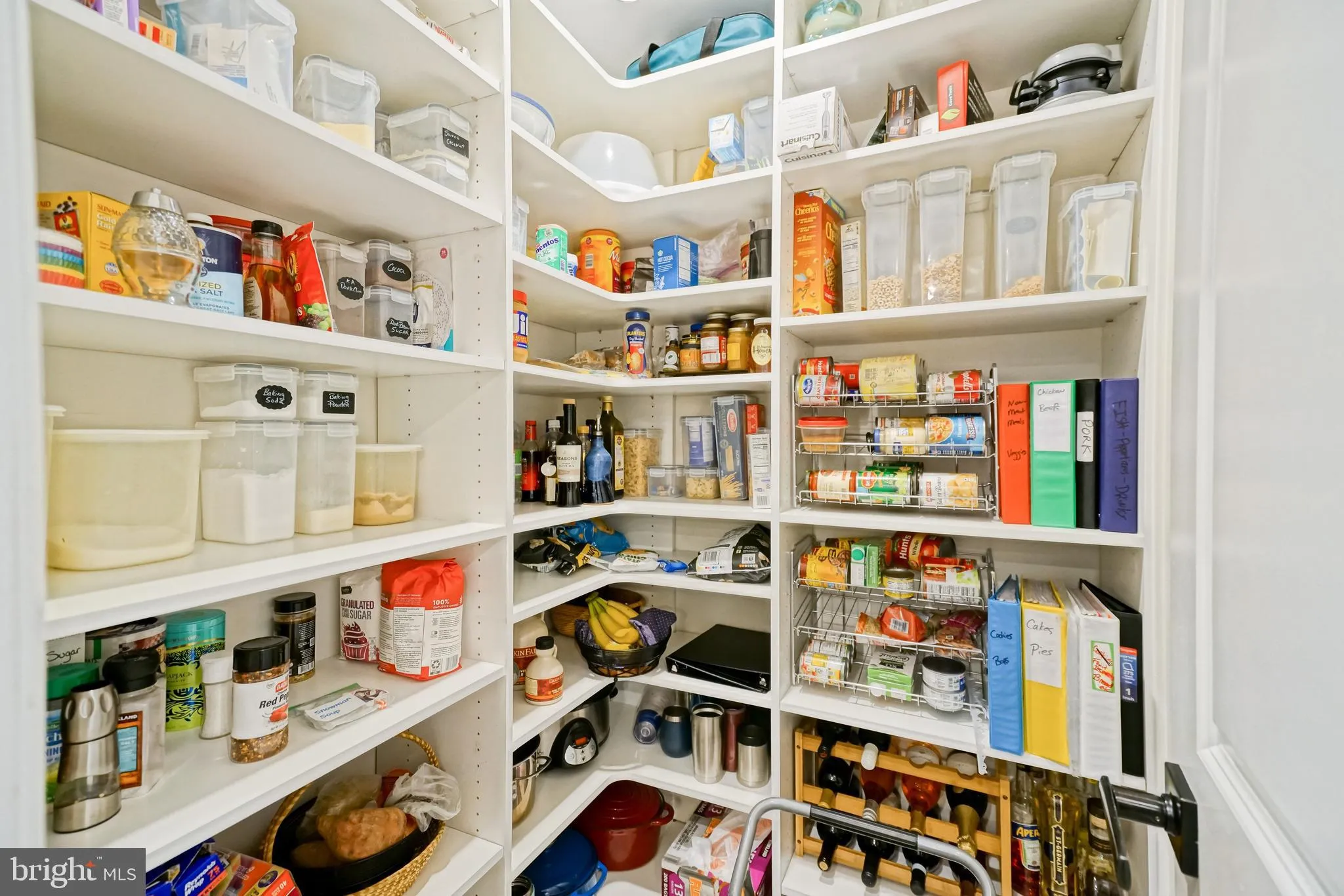 Rehoboth Beach, Delaware 19971, United States, 5 Bedrooms Bedrooms, ,5 BathroomsBathrooms,Residential,Pending,110544