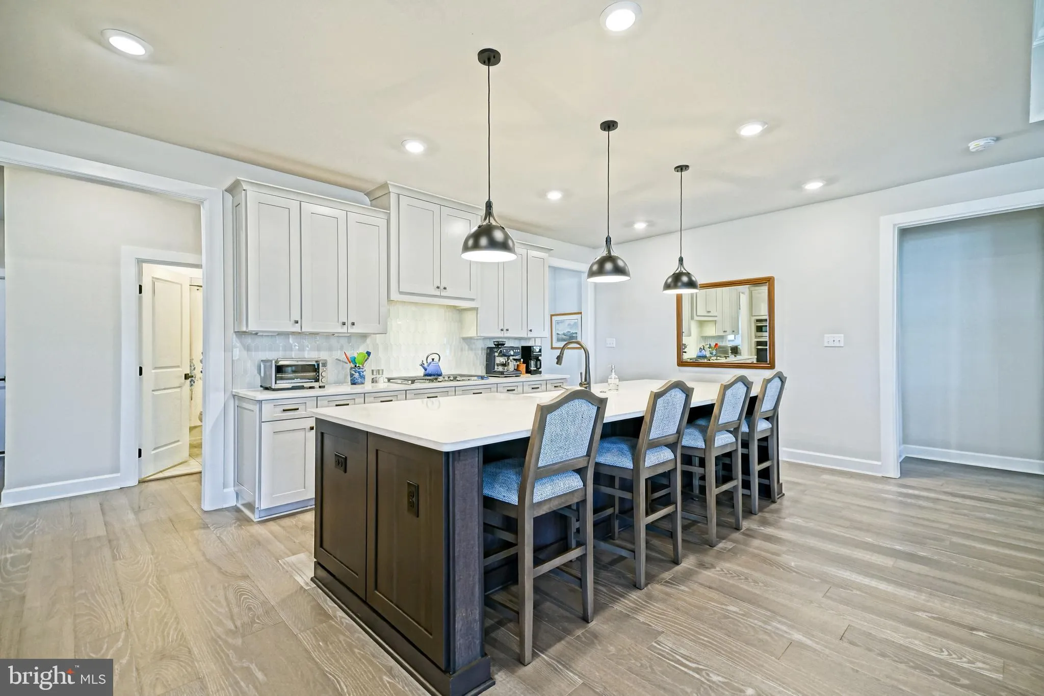 Rehoboth Beach, Delaware 19971, United States, 5 Bedrooms Bedrooms, ,5 BathroomsBathrooms,Residential,Pending,110544