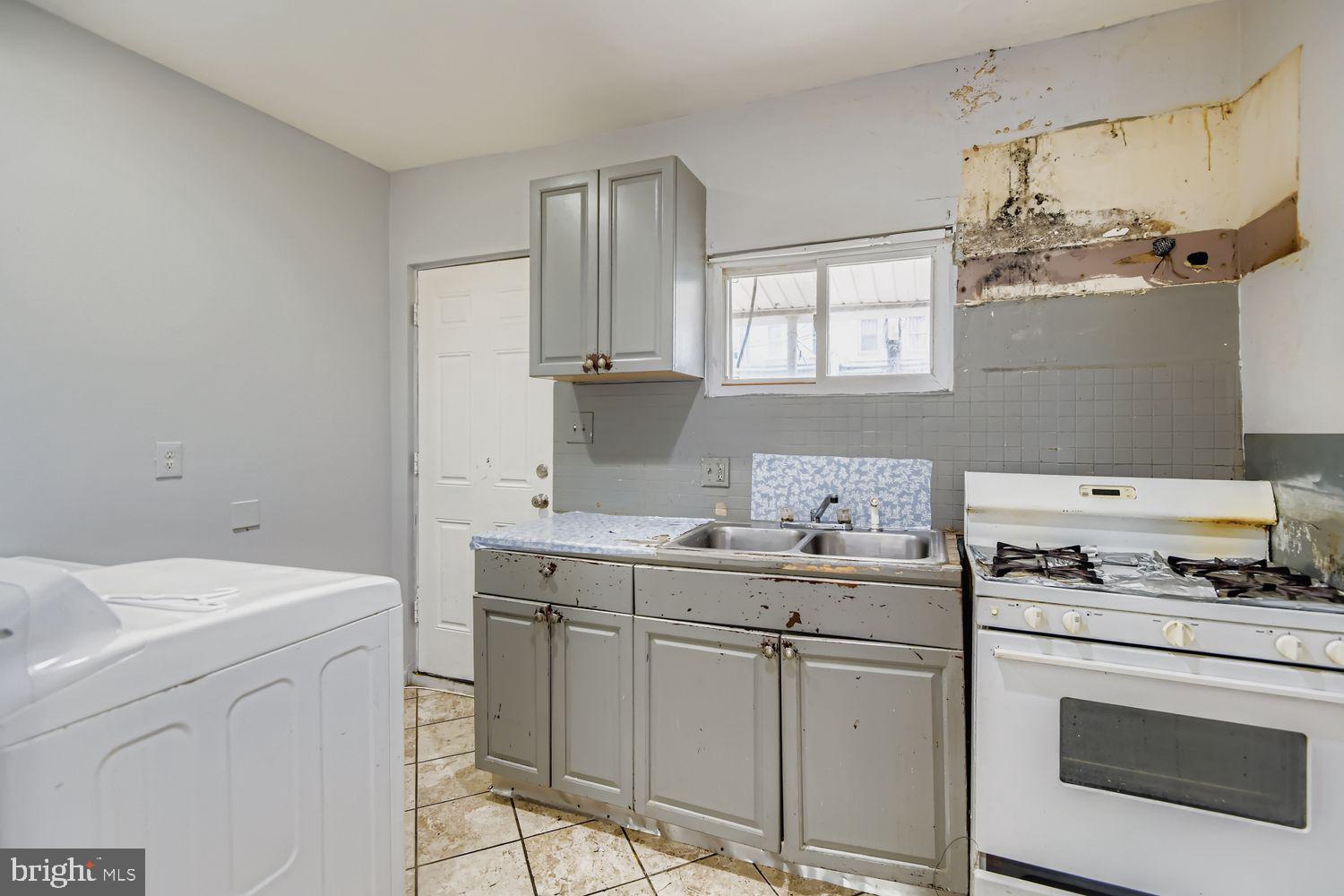 HIGHLANDTOWN - Residential