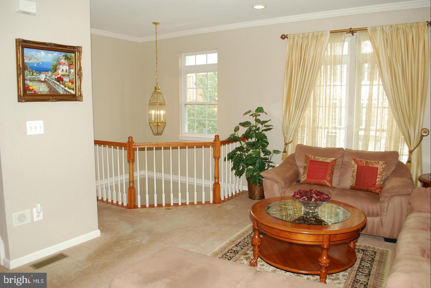 FAIRFAX CENTER LANDBAY - Residential Lease