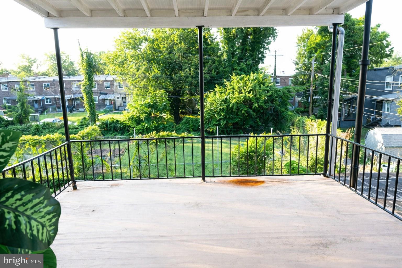 PEN LUCY - Residential