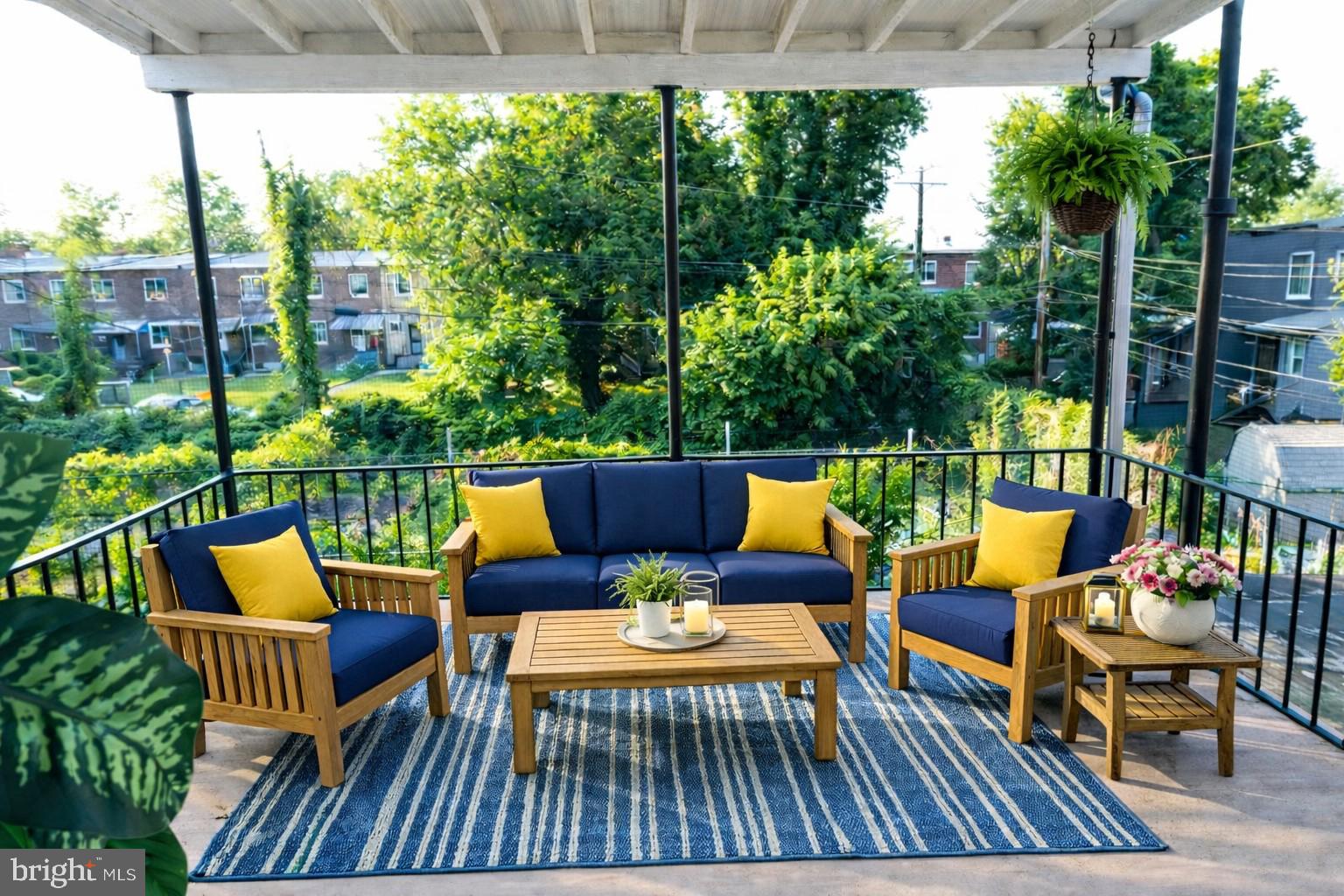 PEN LUCY - Residential