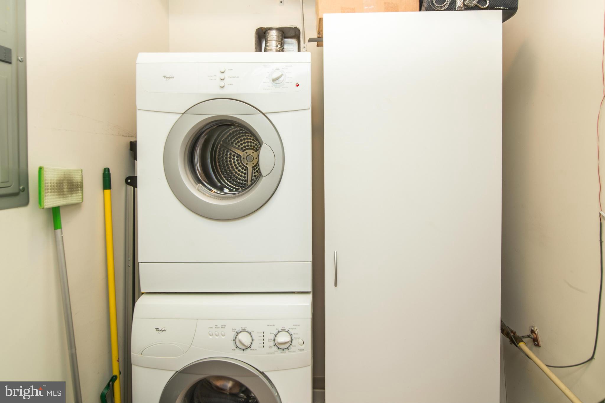 CAMERON STATION - Residential