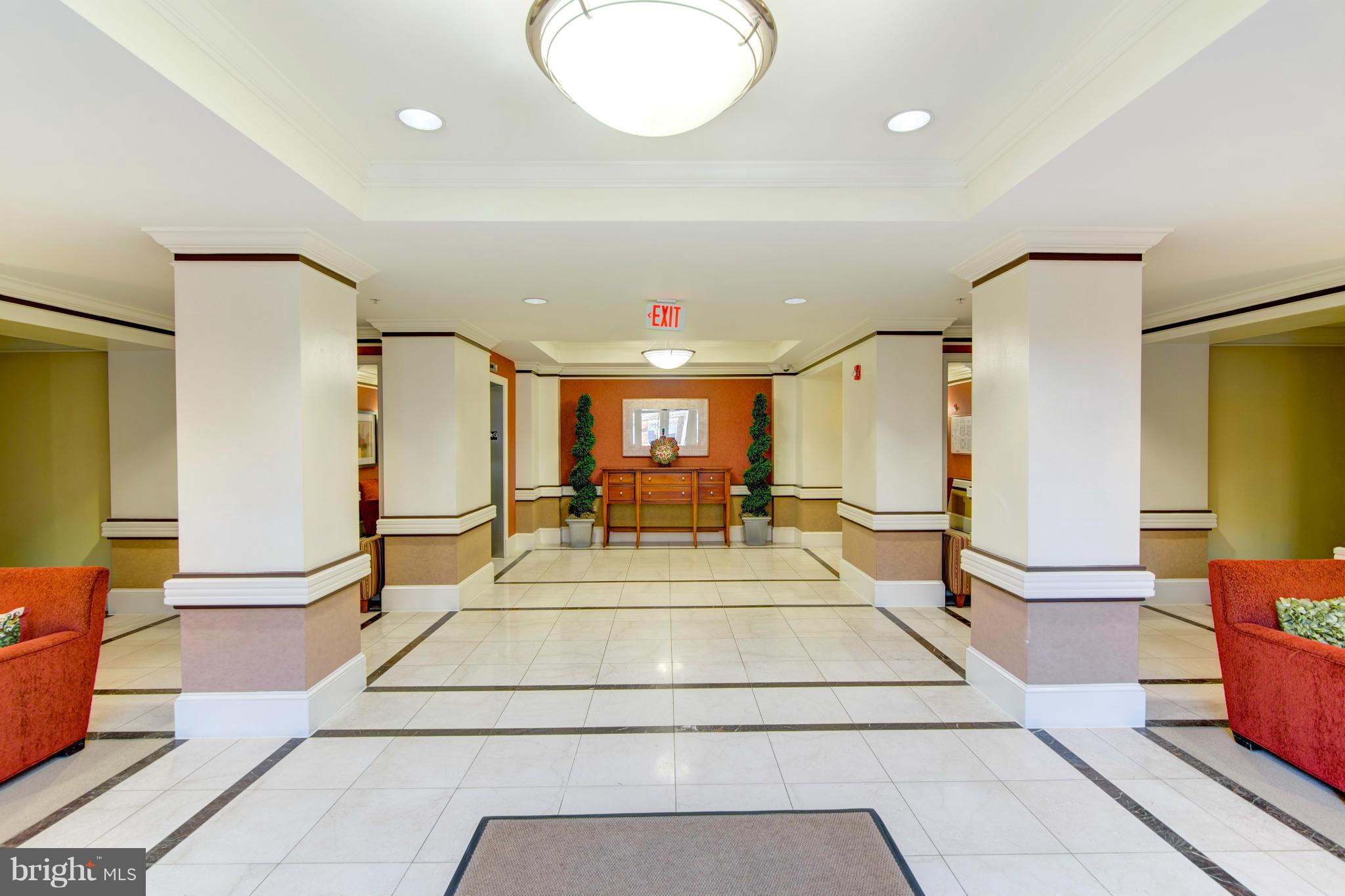 CAMERON STATION - Residential