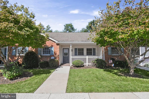 2461 E HIGH ST, POTTSTOWN, PA 19464 - Image d73cfbcf3f370d28977fed6676438da5/201052715