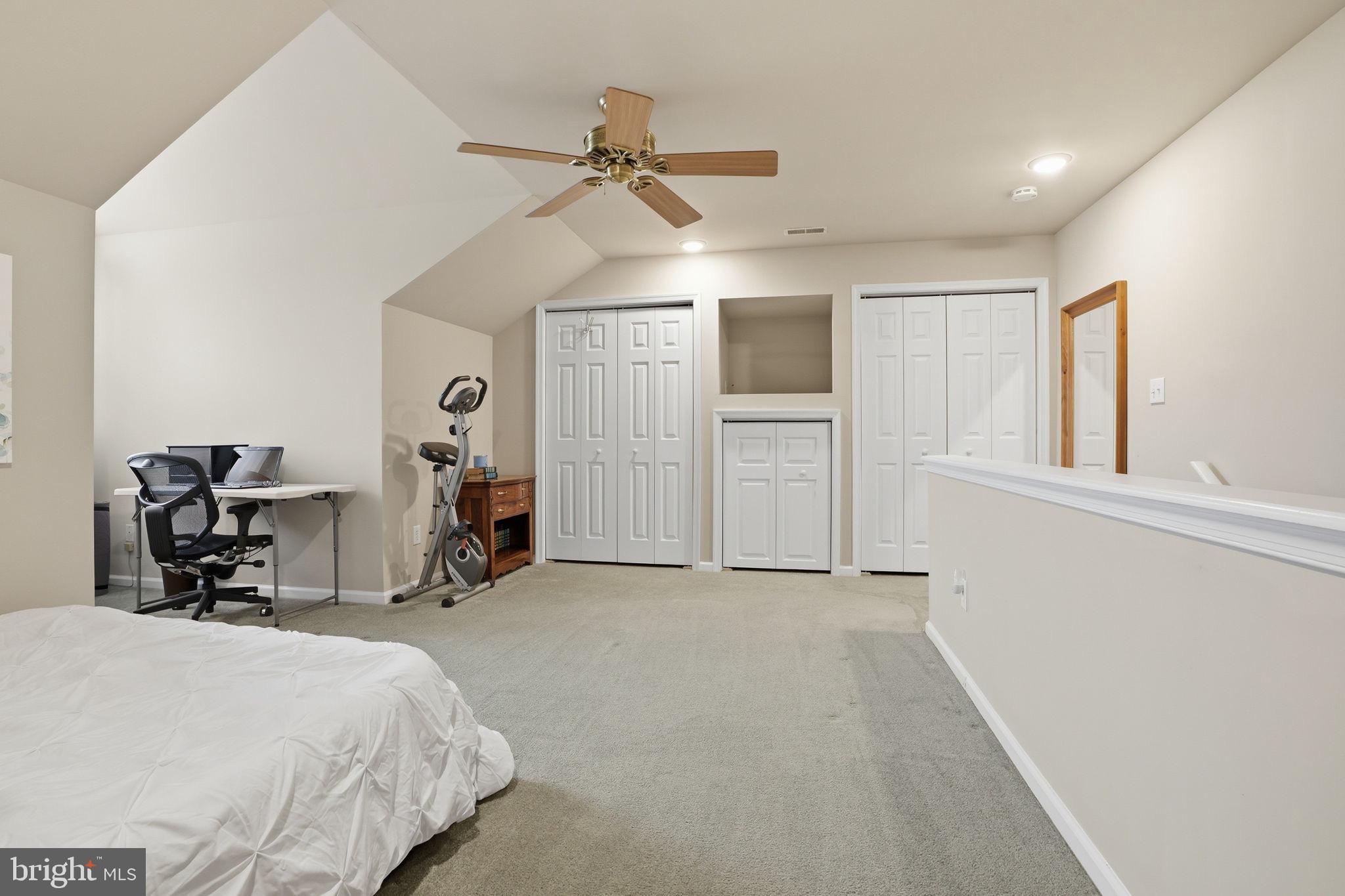 VILLAS AT SHADYBRO - Residential