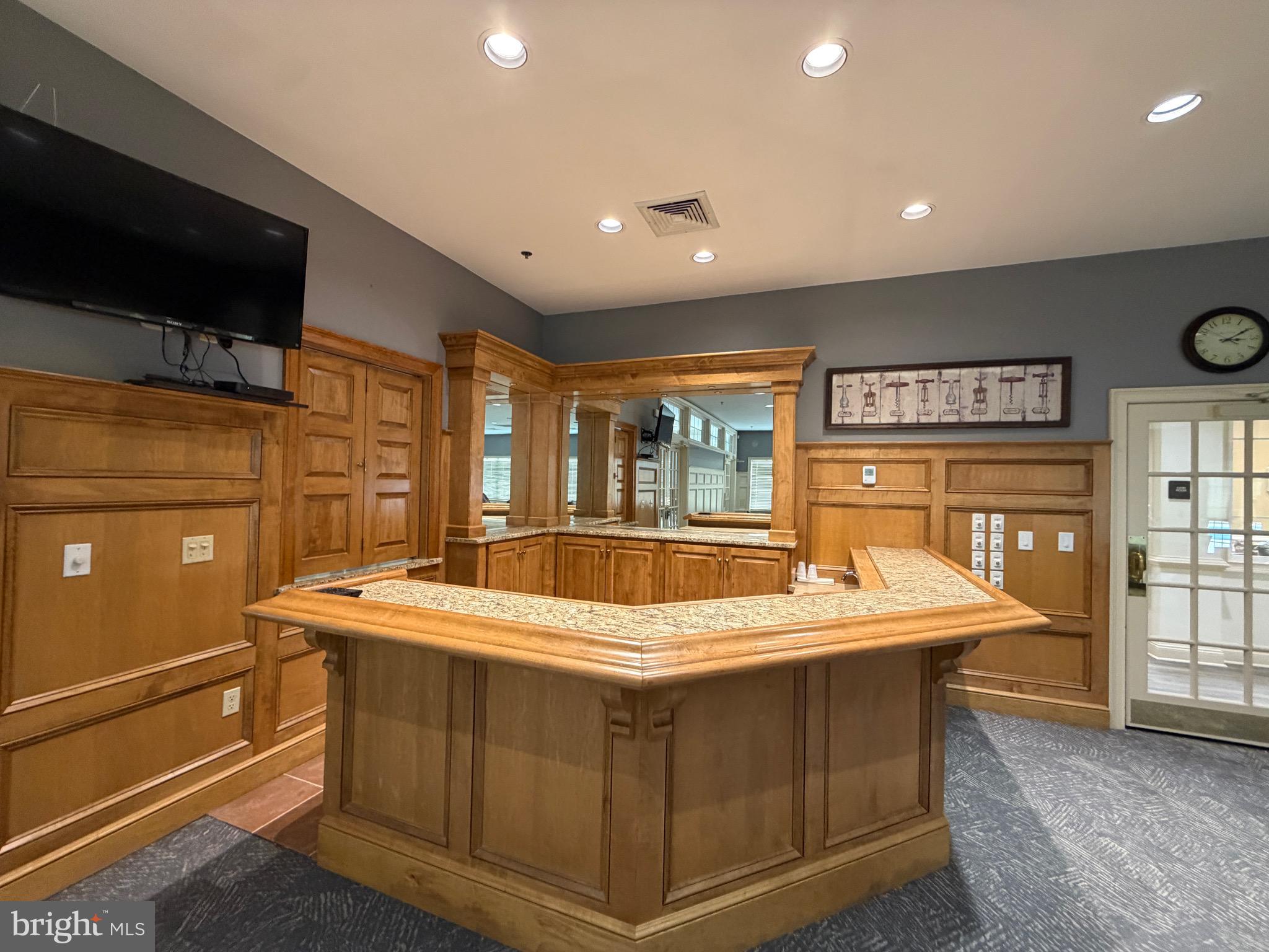 VILLAS AT SHADYBRO - Residential