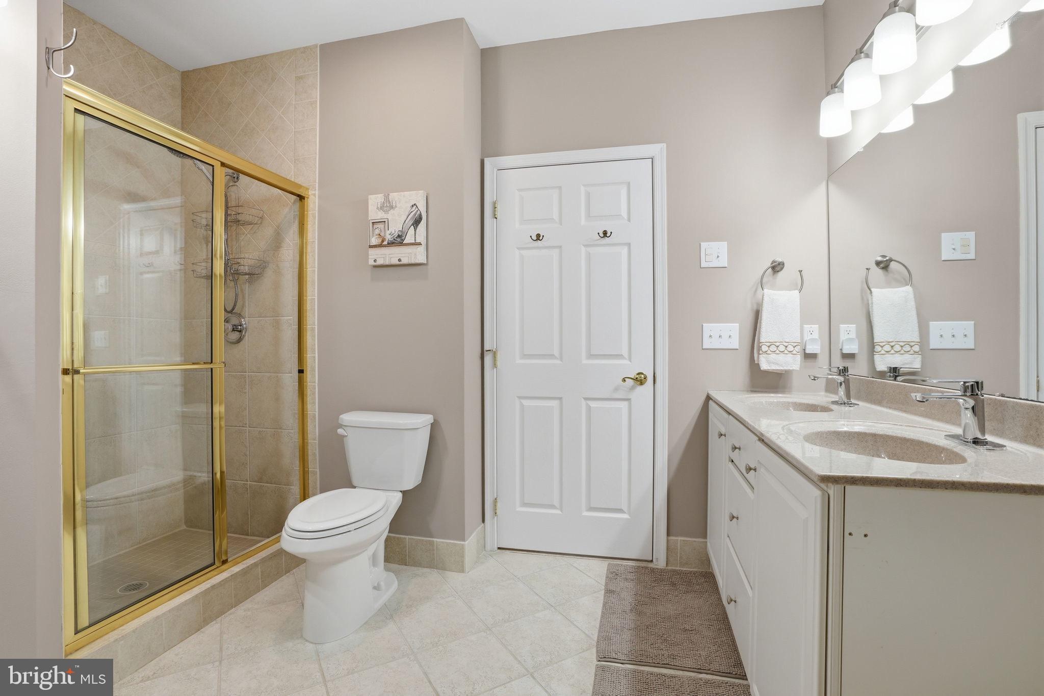 VILLAS AT SHADYBRO - Residential