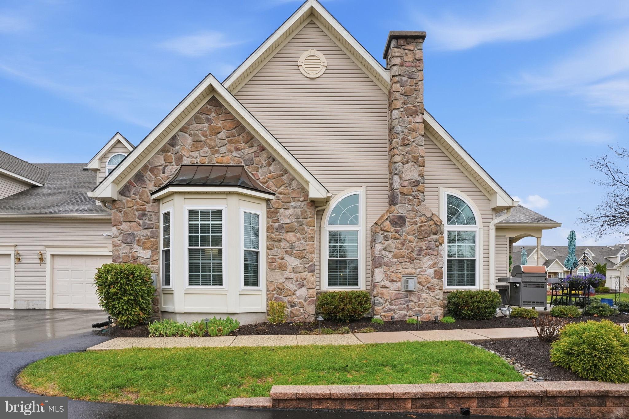 VILLAS AT SHADYBRO - Residential