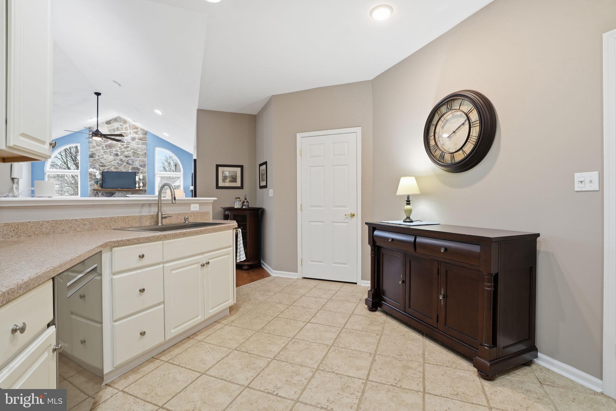 VILLAS AT SHADYBRO - Residential