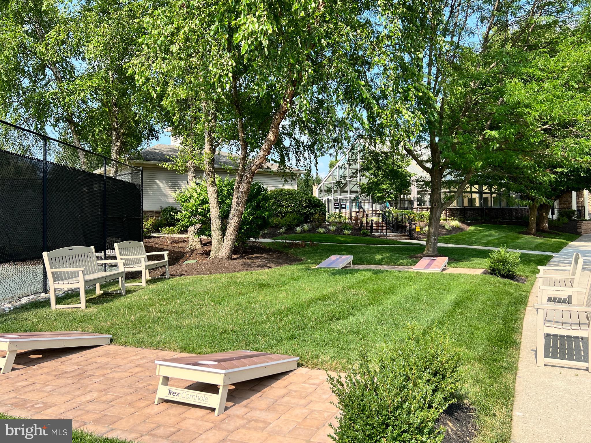 VILLAS AT SHADYBRO - Residential