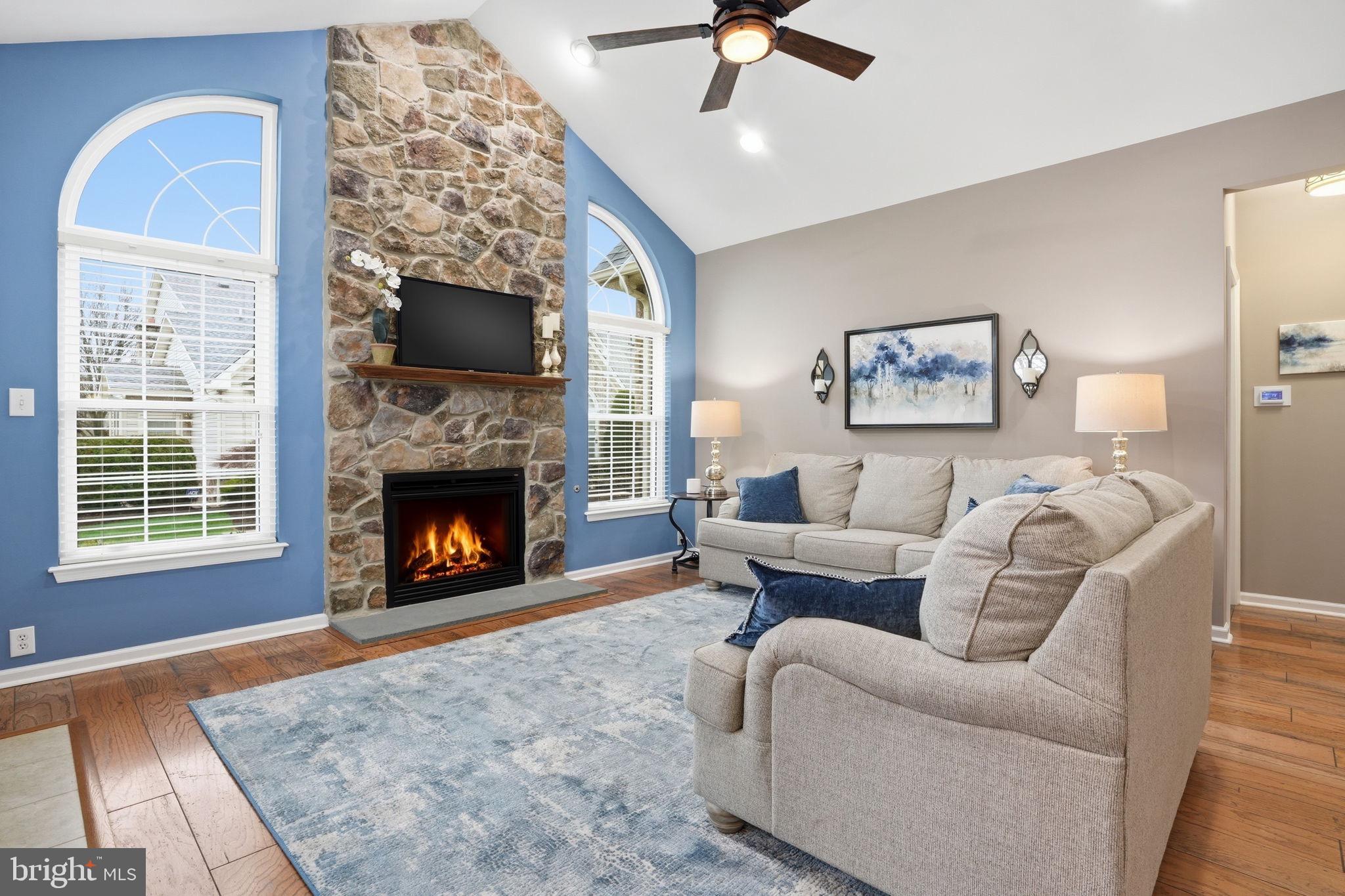 VILLAS AT SHADYBRO - Residential