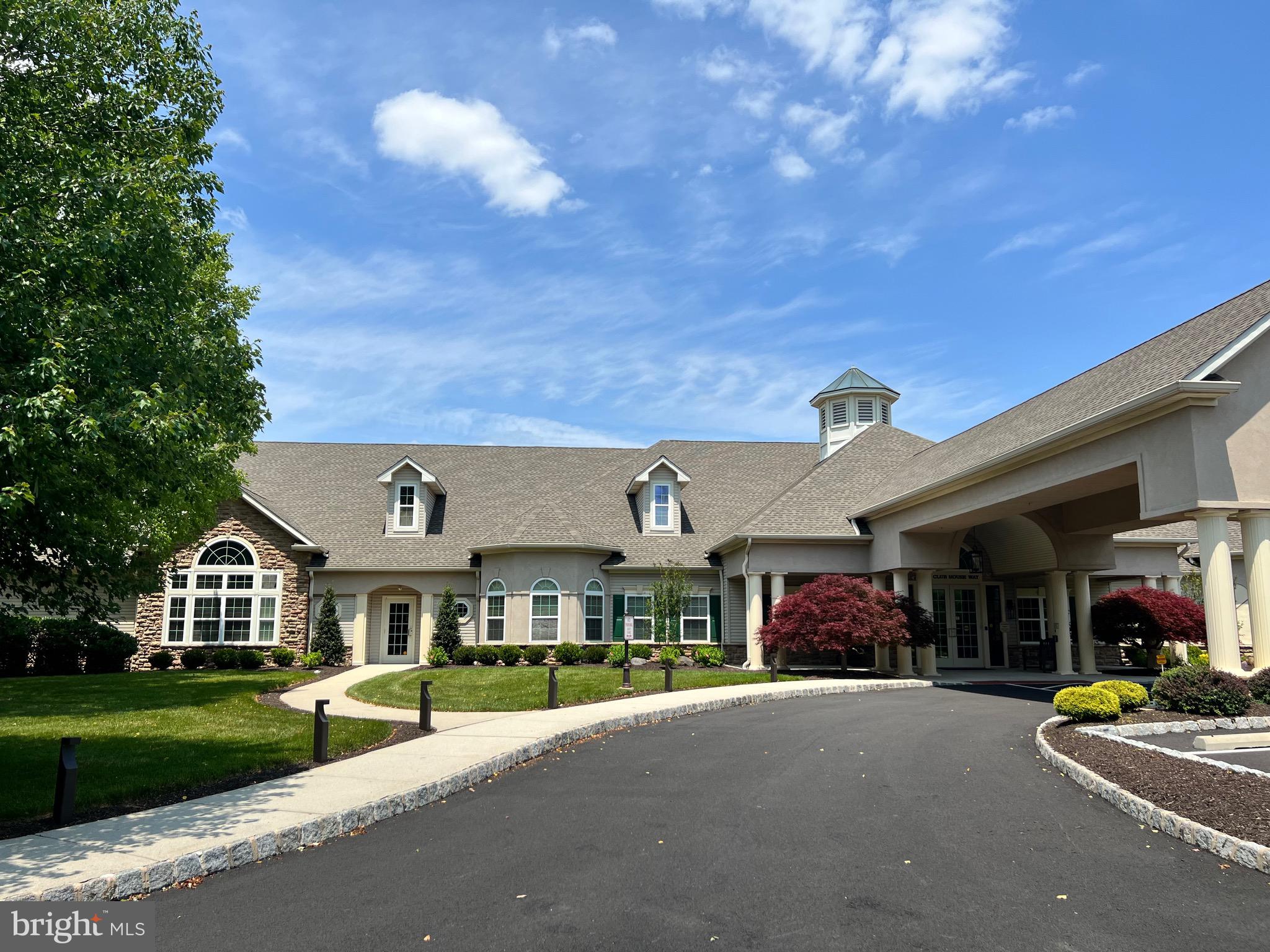 VILLAS AT SHADYBRO - Residential